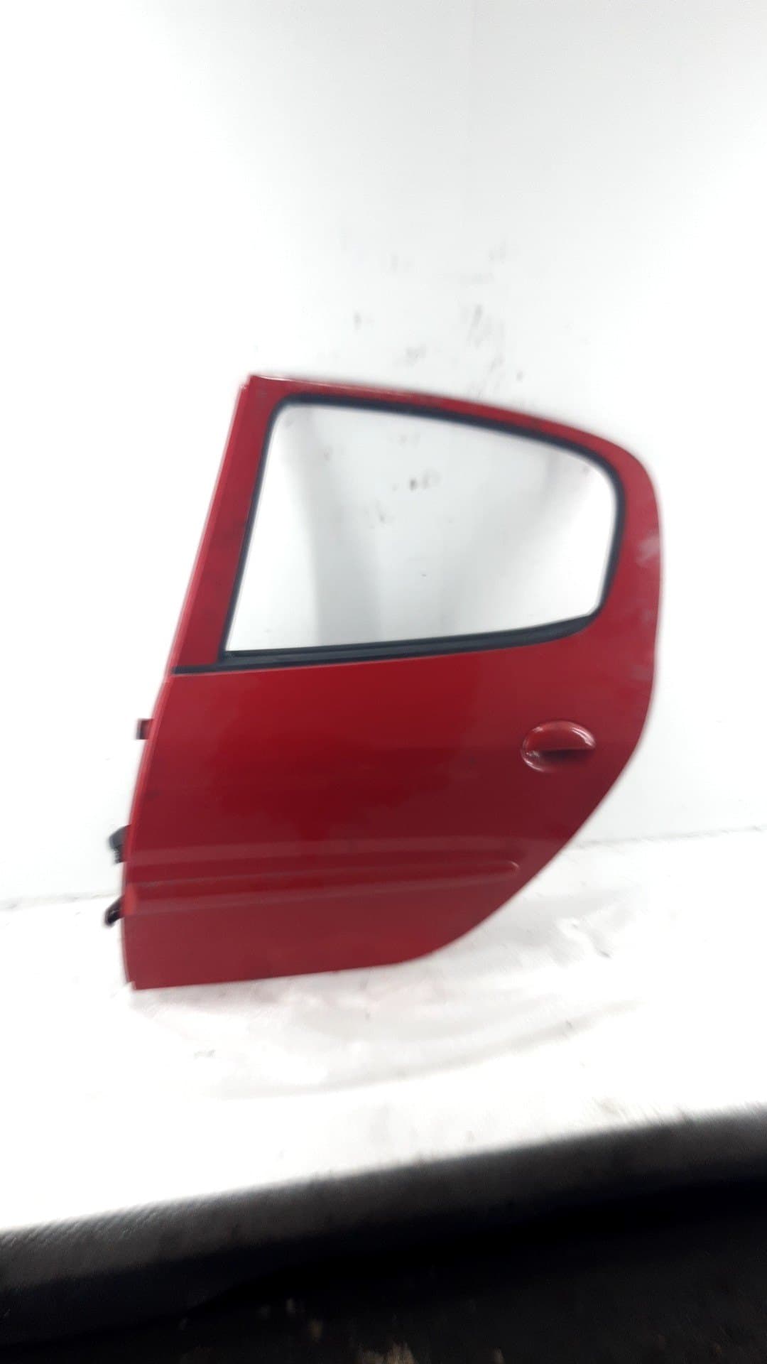 Puerta trasera izquierda PEUGEOT 206+