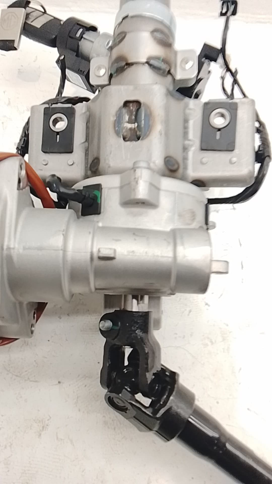 Columna direccion MG ZS 3