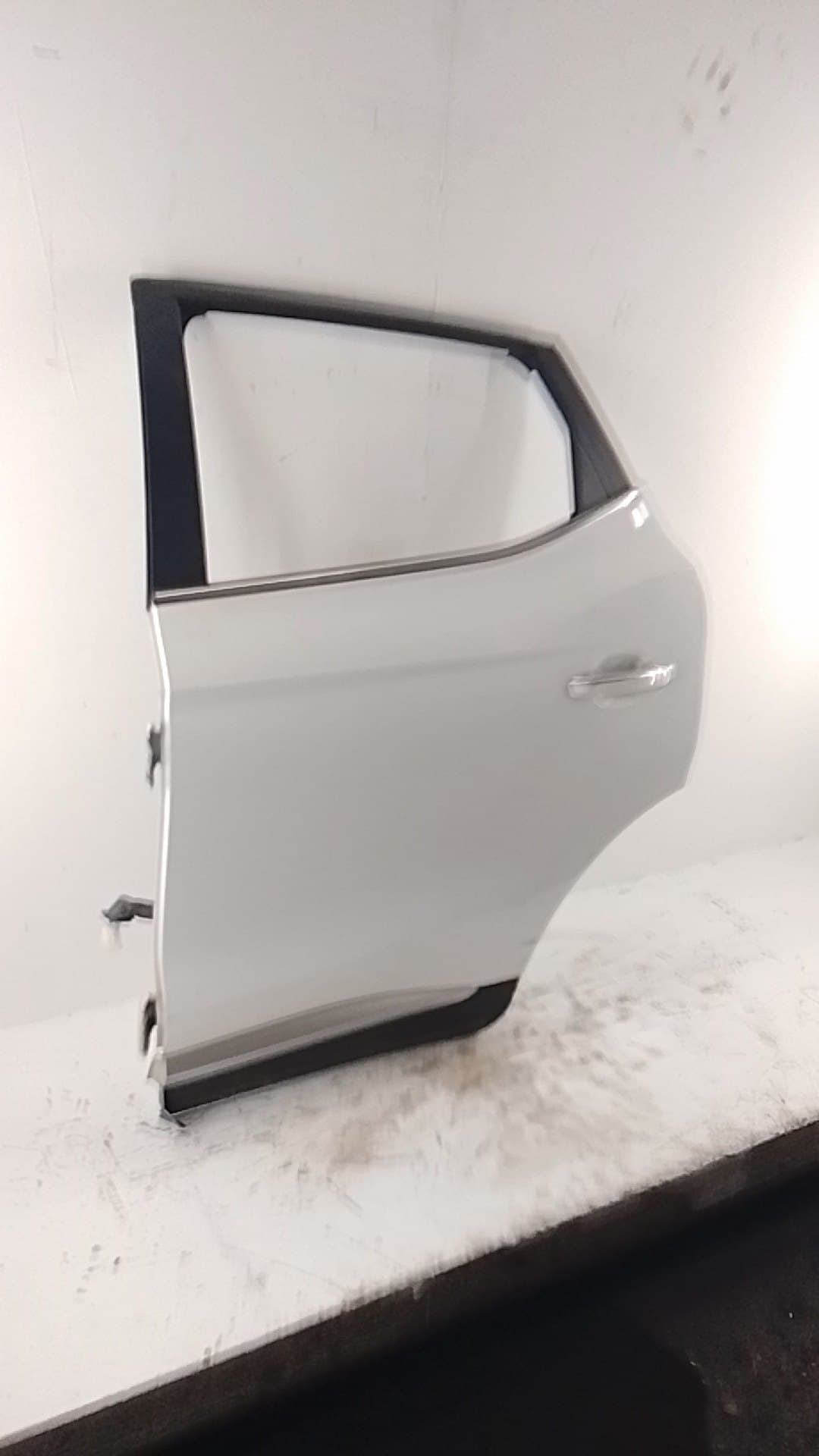 Puerta trasera izquierda MG ZS
