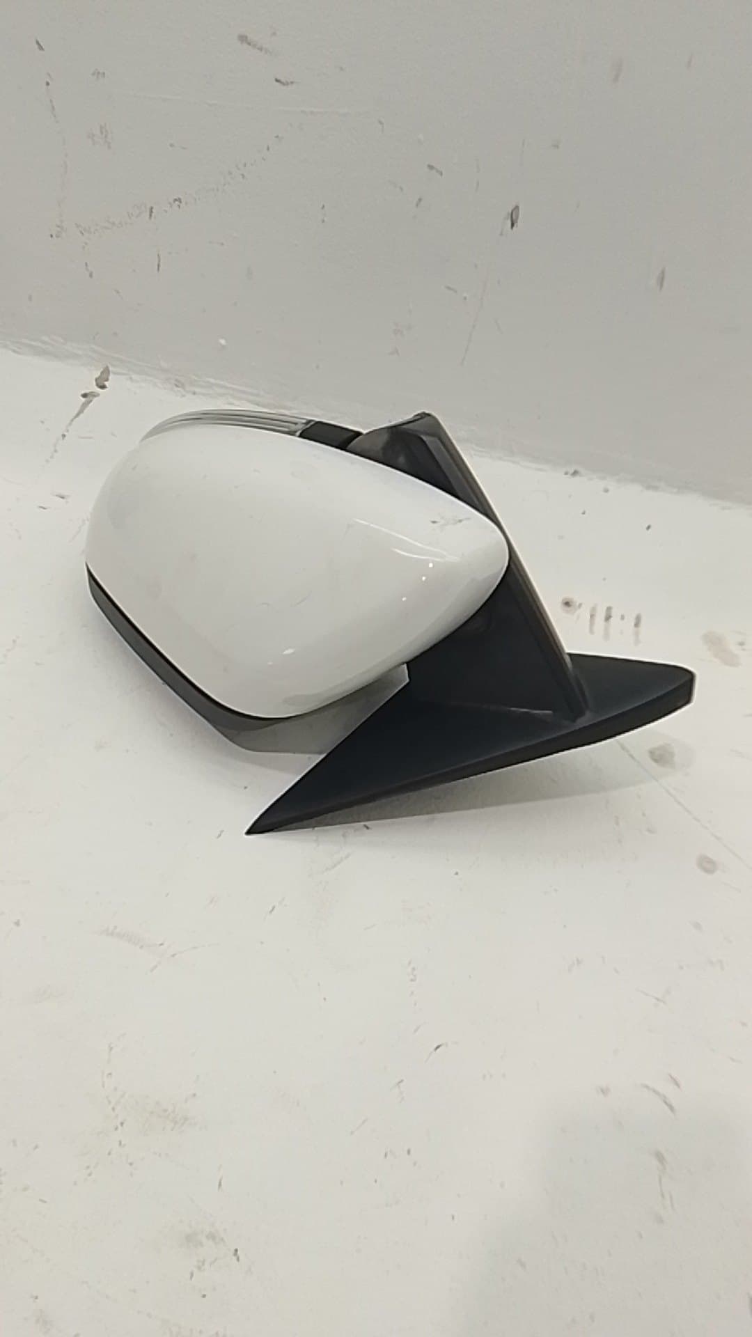 Retrovisor izquierdo MG ZS 2