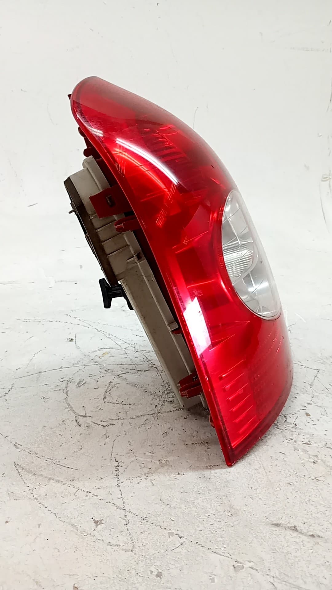 Piloto trasero izquierdo RENAULT CLIO I FASE I+II (B/C57) 2