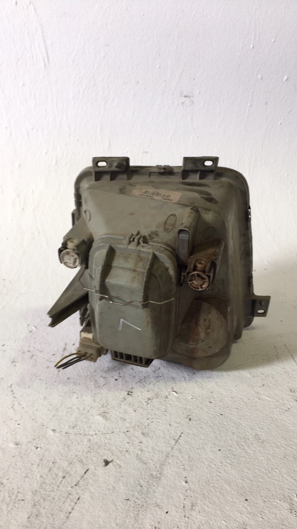 Faro izquierdo VOLKSWAGEN LT 28-46 II FURGONETA (2DA, 2DD, 2DH) 2