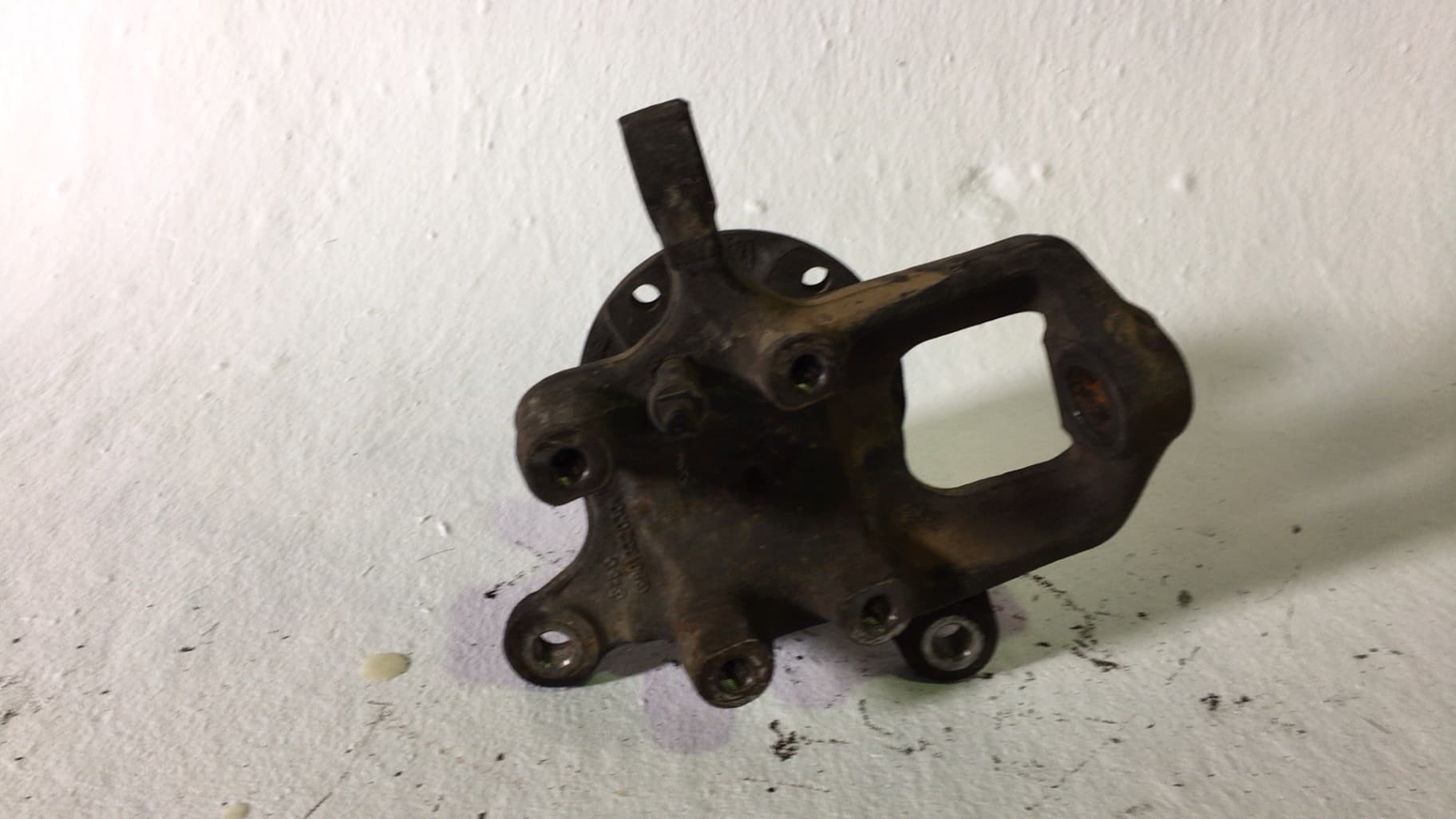 Mangueta delantera izquierda VOLKSWAGEN LT 28-46 II FURGONETA (2DA, 2DD, 2DH) 2