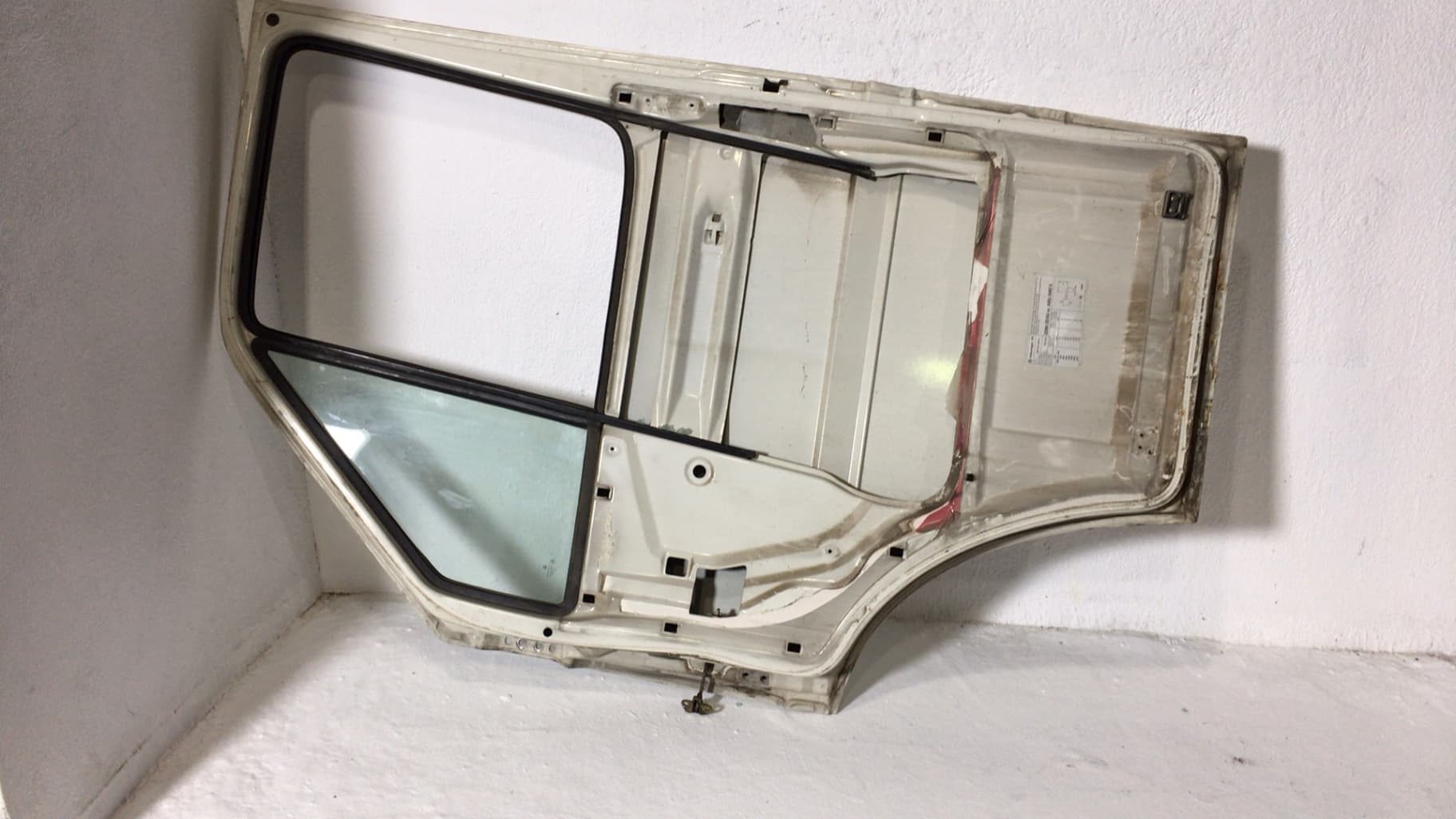 Puerta delantera derecha VOLKSWAGEN LT 28-46 II FURGONETA (2DA, 2DD, 2DH) 3