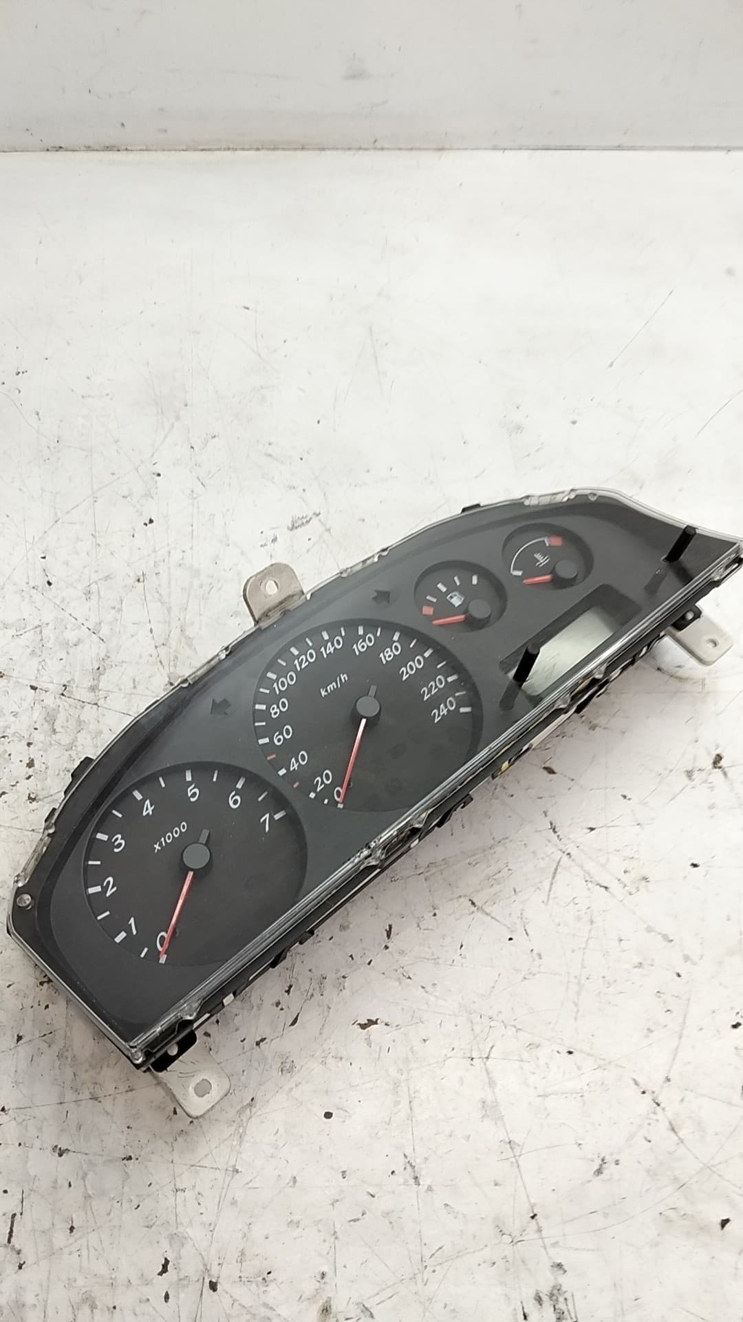 Cuadro instrumentos NISSAN ALMERA (N16/E)