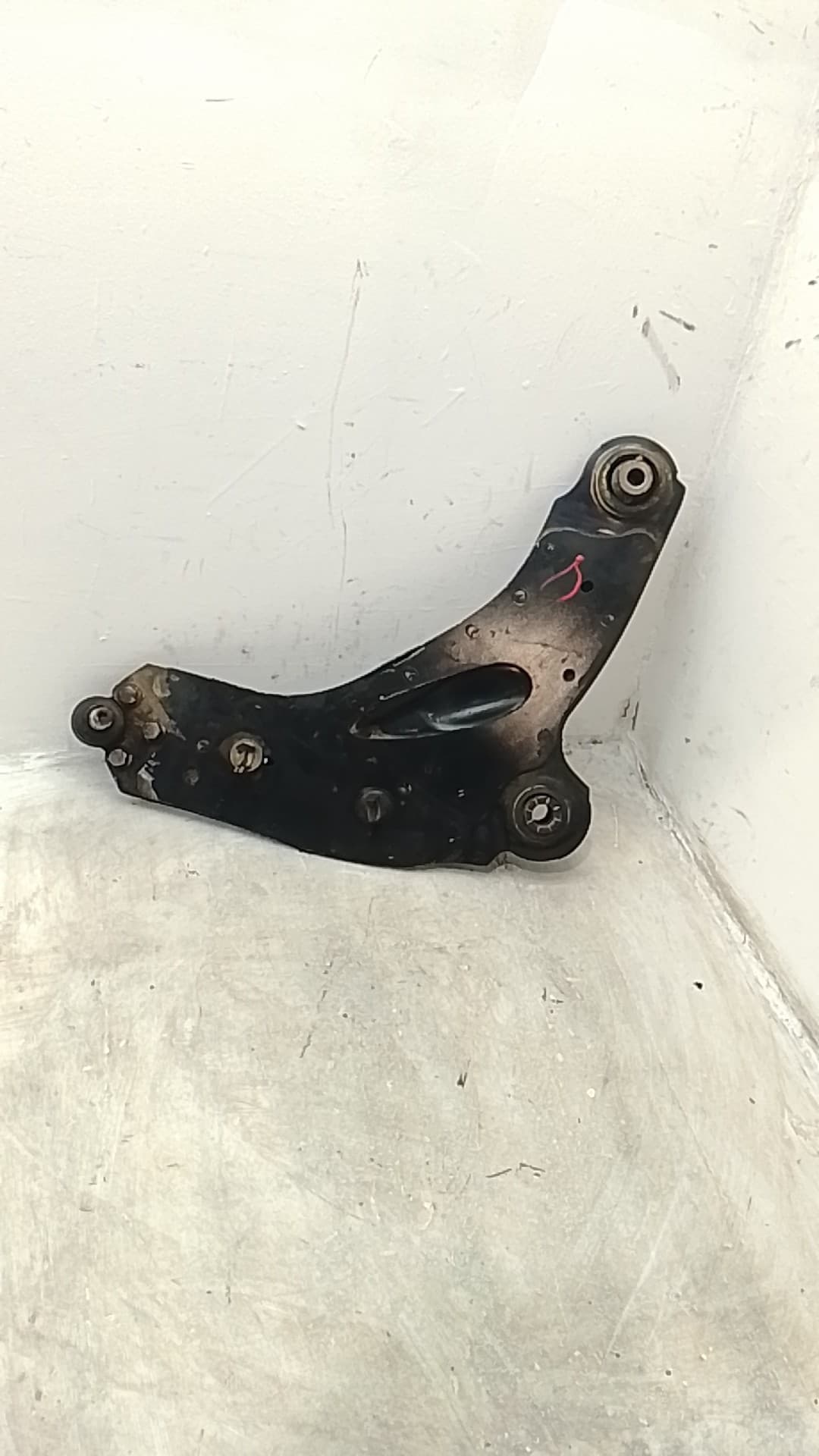 Brazo suspension inferior delantero derecho OPEL VIVARO