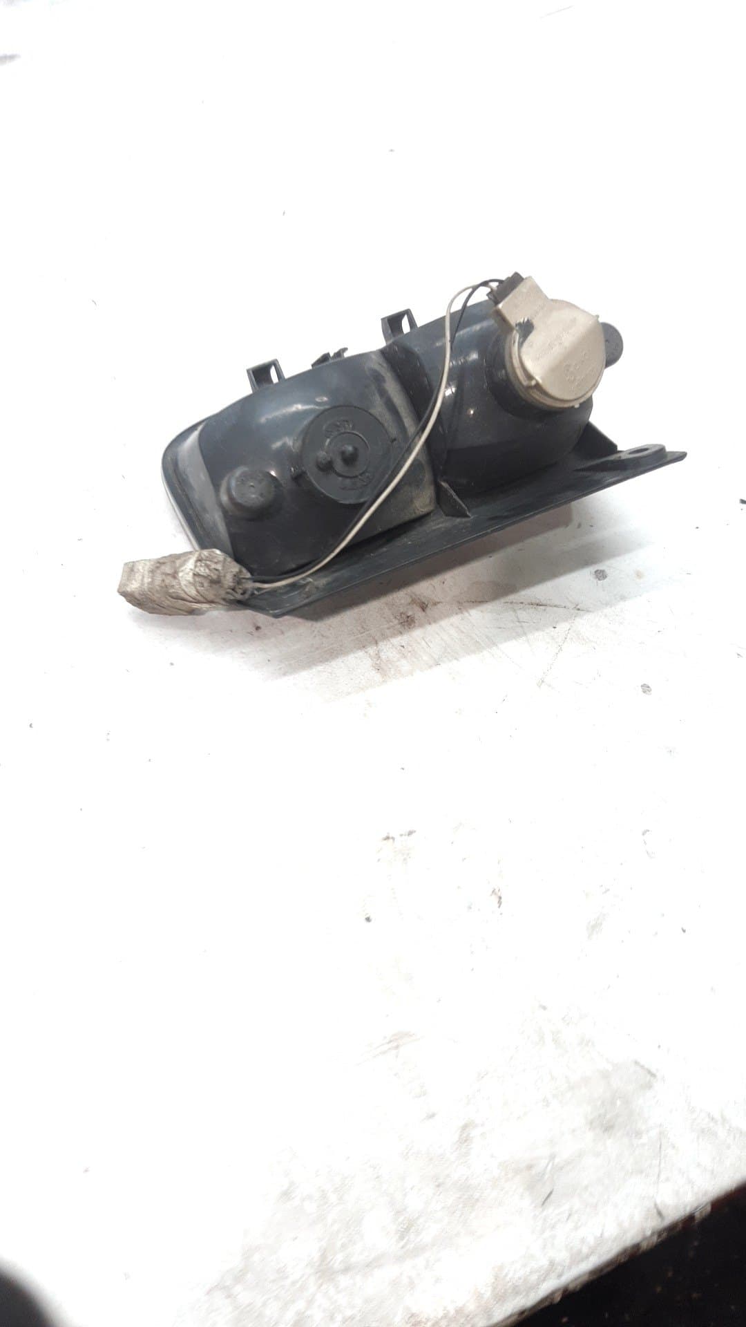 Faro antiniebla trasero derecho OPEL VIVARO 2