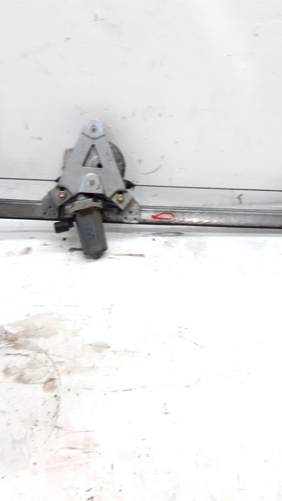 Motor elevalunas delantero derecho OPEL VIVARO 3