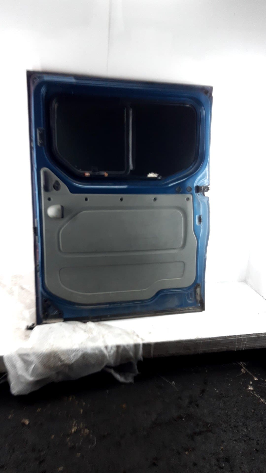 Puerta lateral corredera derecha OPEL VIVARO 2