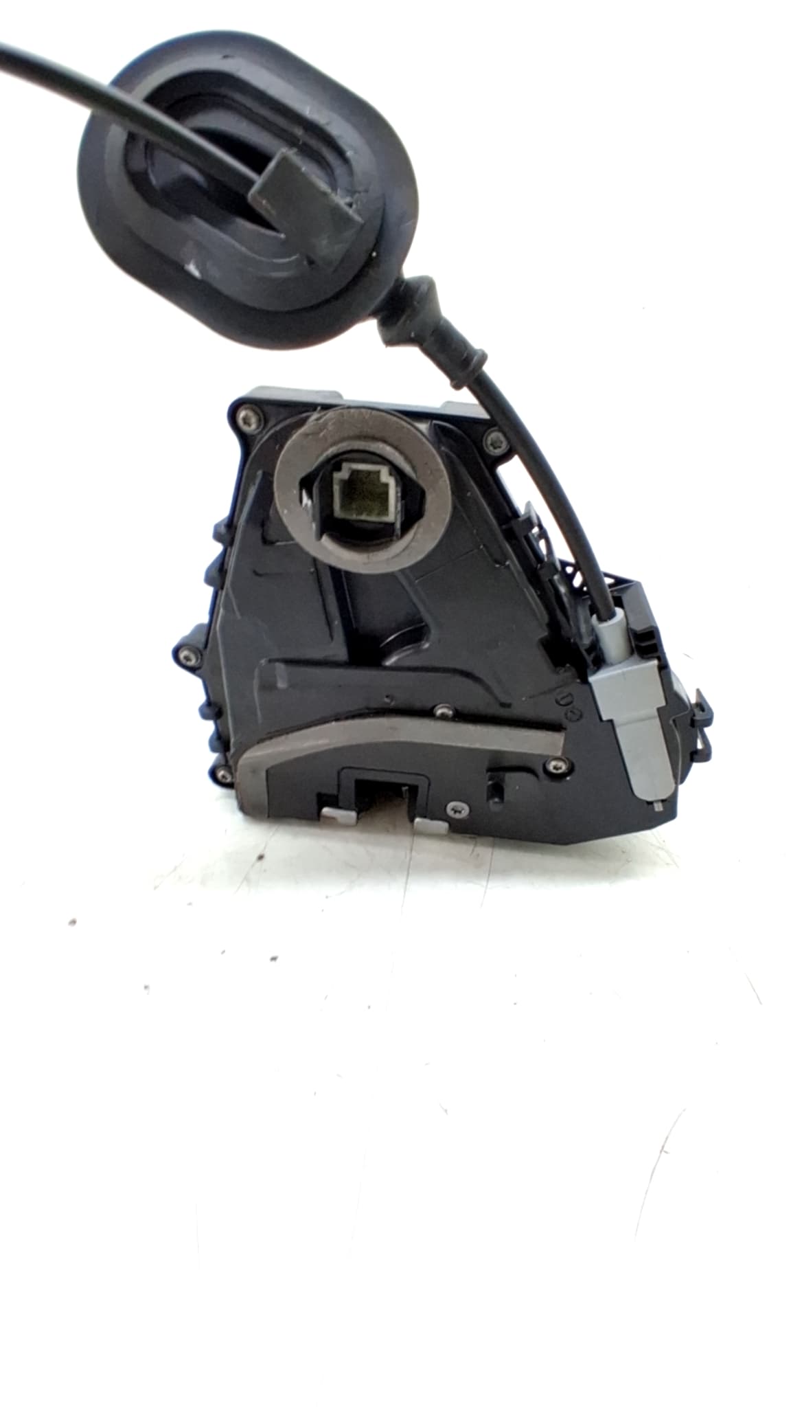 Cerradura puerta trasera izquierda RENAULT CAPTUR II