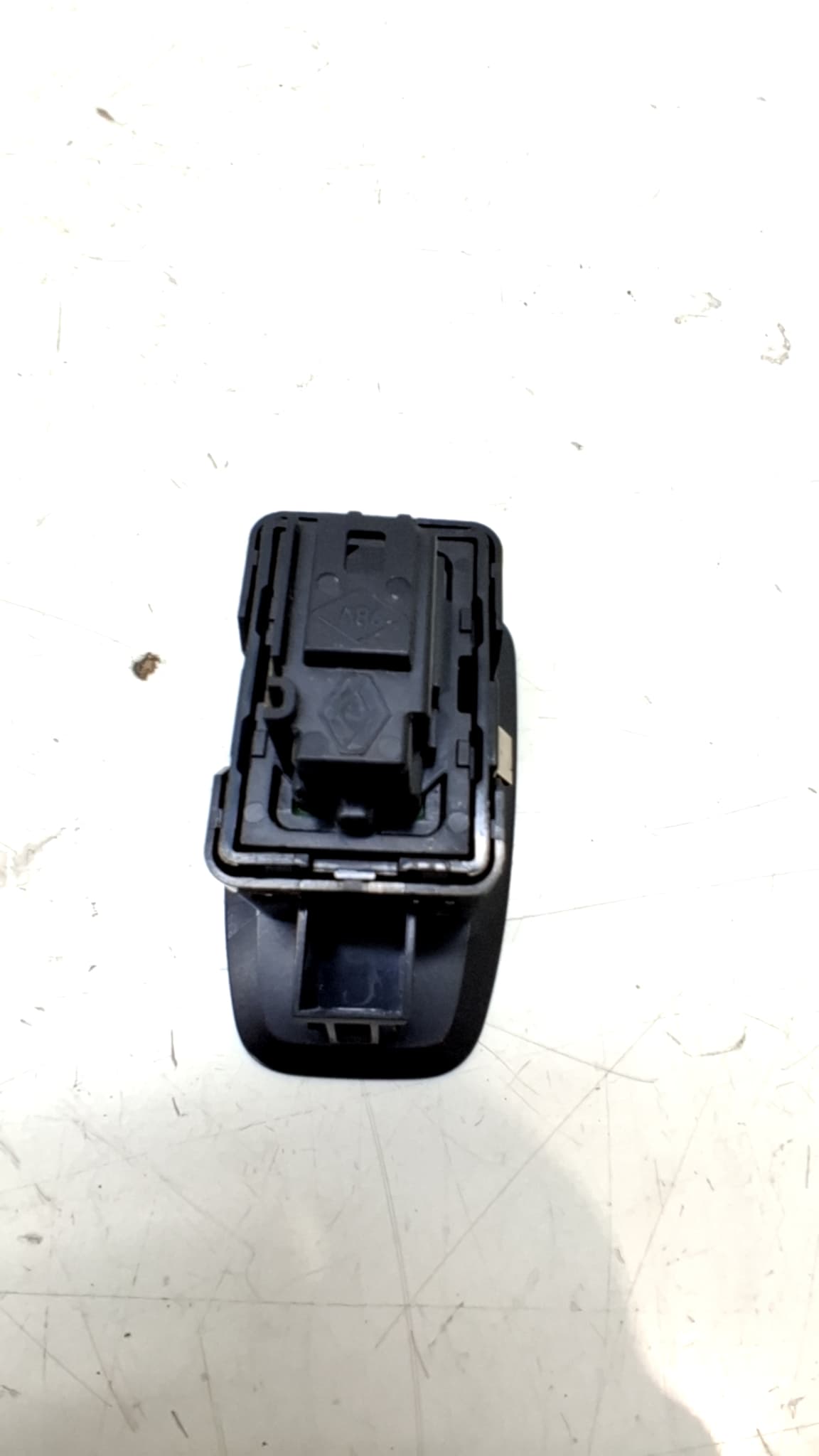 Mando elevalunas delantero derecho RENAULT CAPTUR II 2