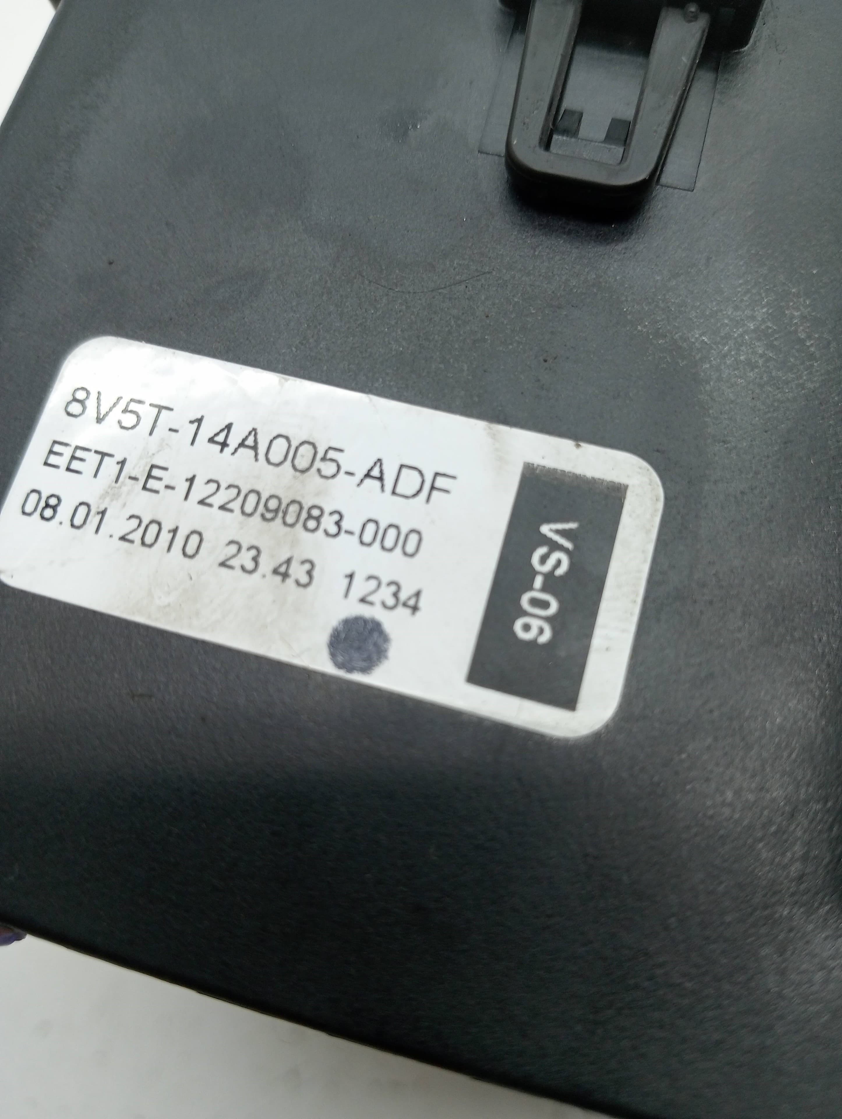 Caja reles / fusibles FORD FIESTA (CB1) 2