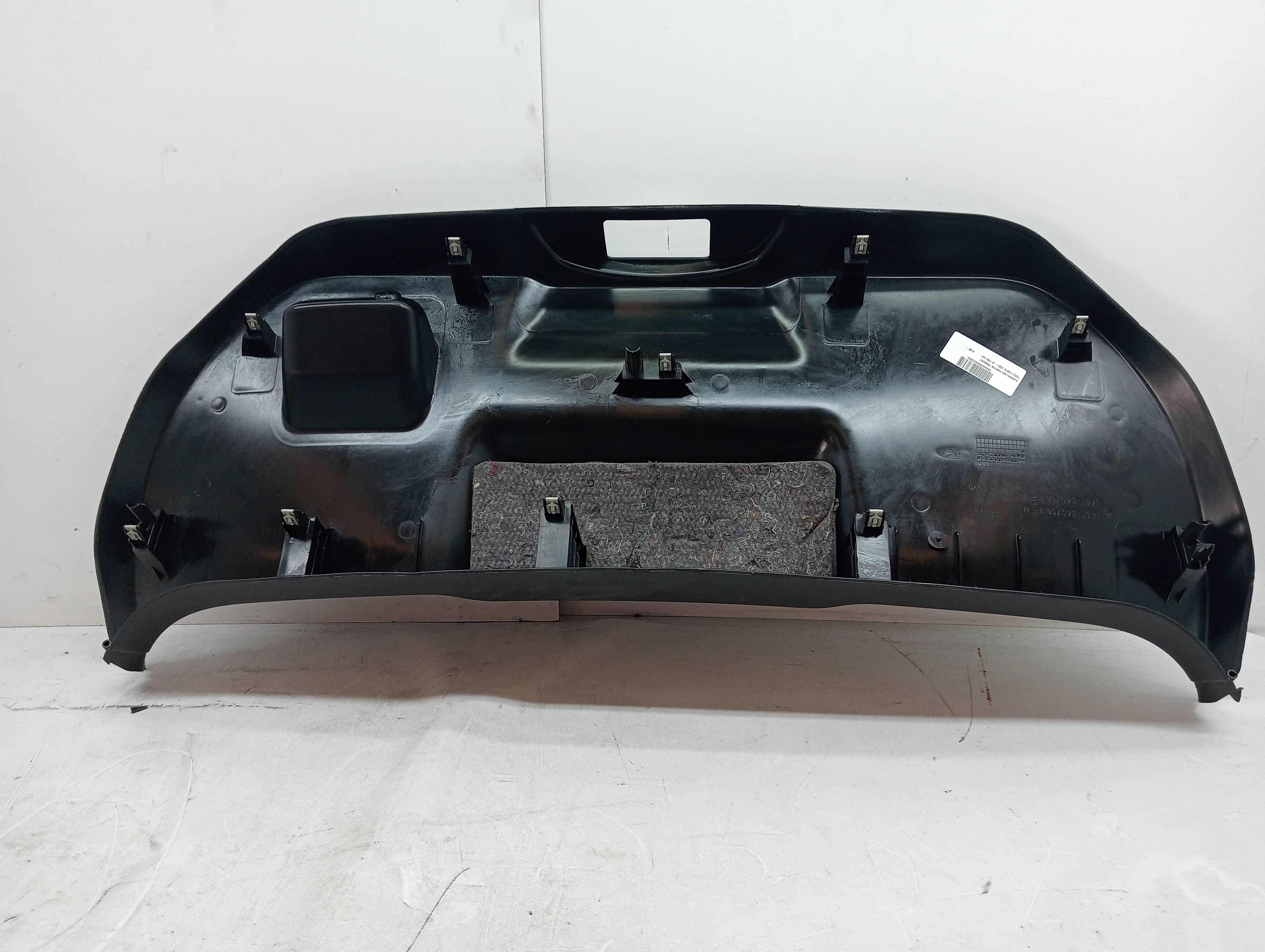 Guarnecido porton trasero FORD FIESTA (CB1) 2
