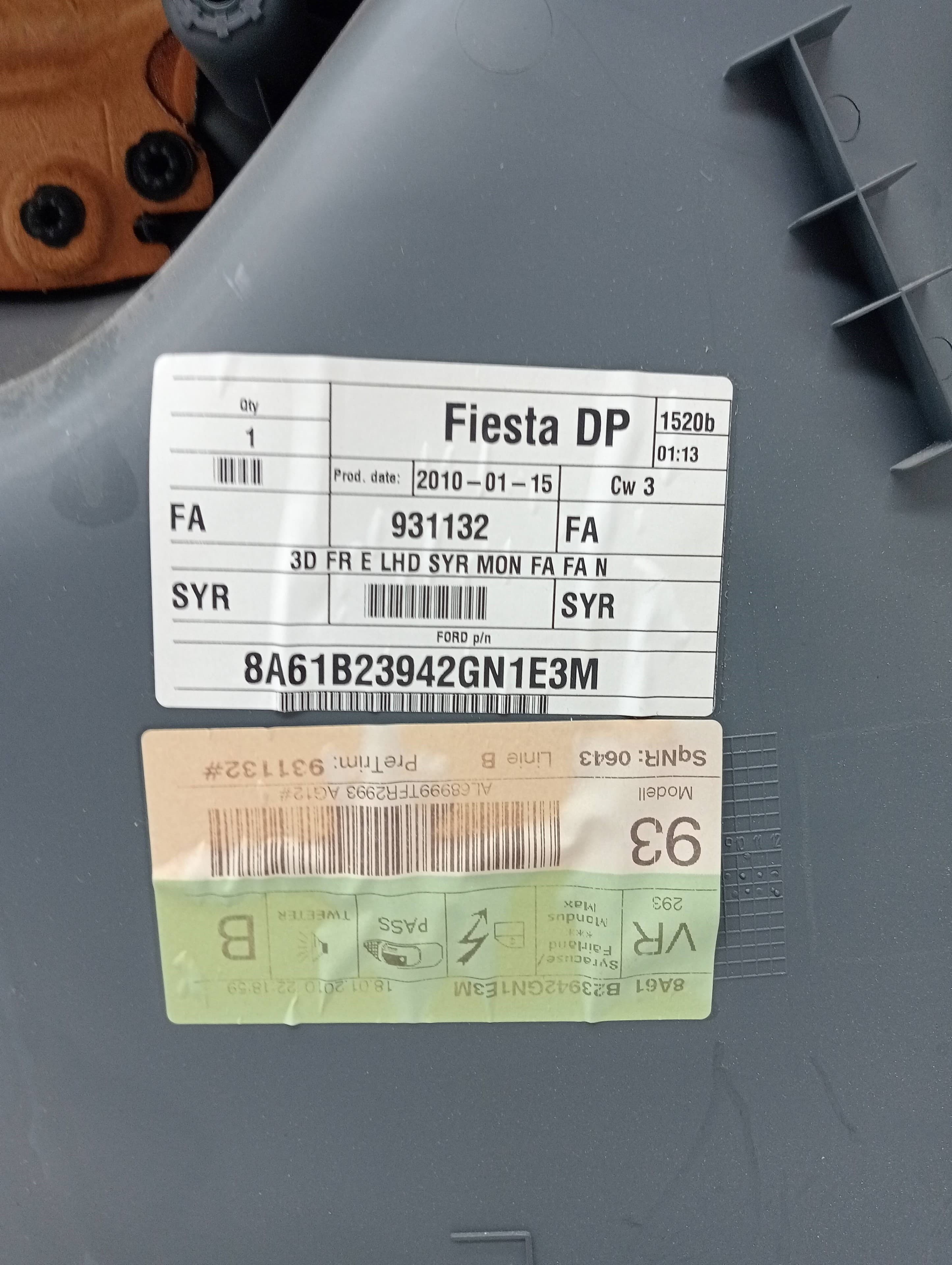 Guarnecido puerta delantera derecha FORD FIESTA (CB1) 2
