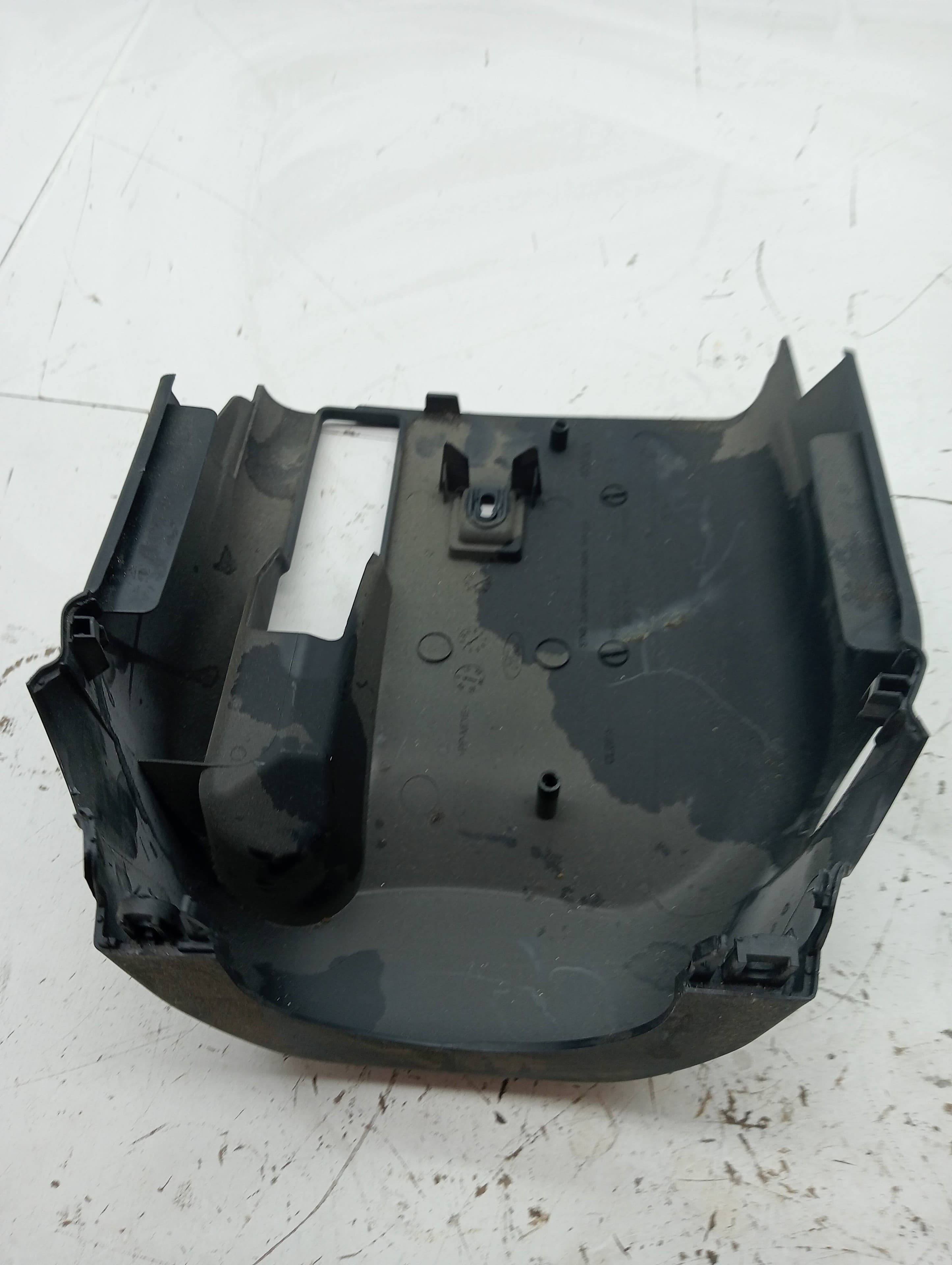 Plastico FORD FIESTA (CB1) 2