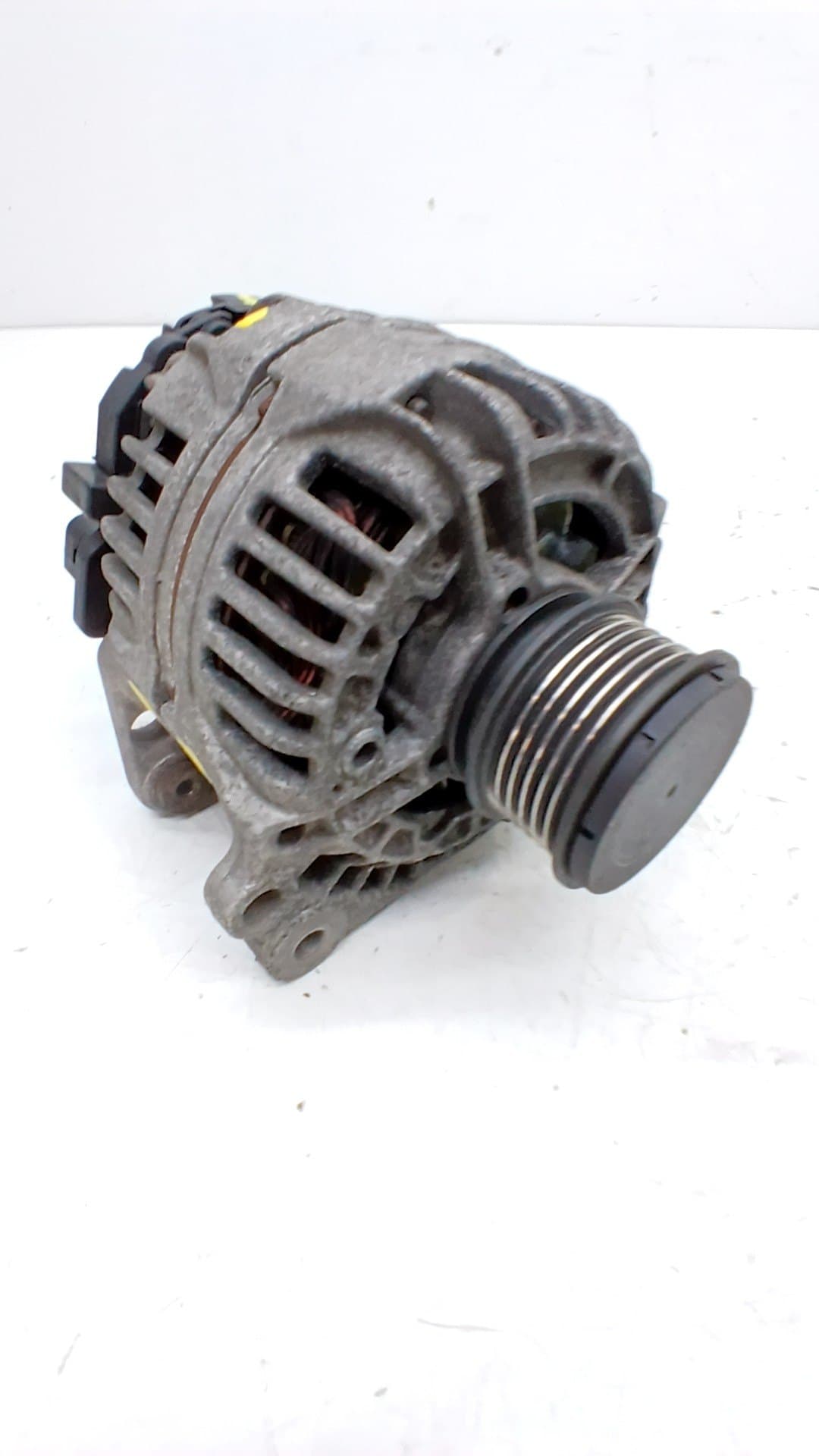 Alternador AUDI A4 BERLINA (8E)
