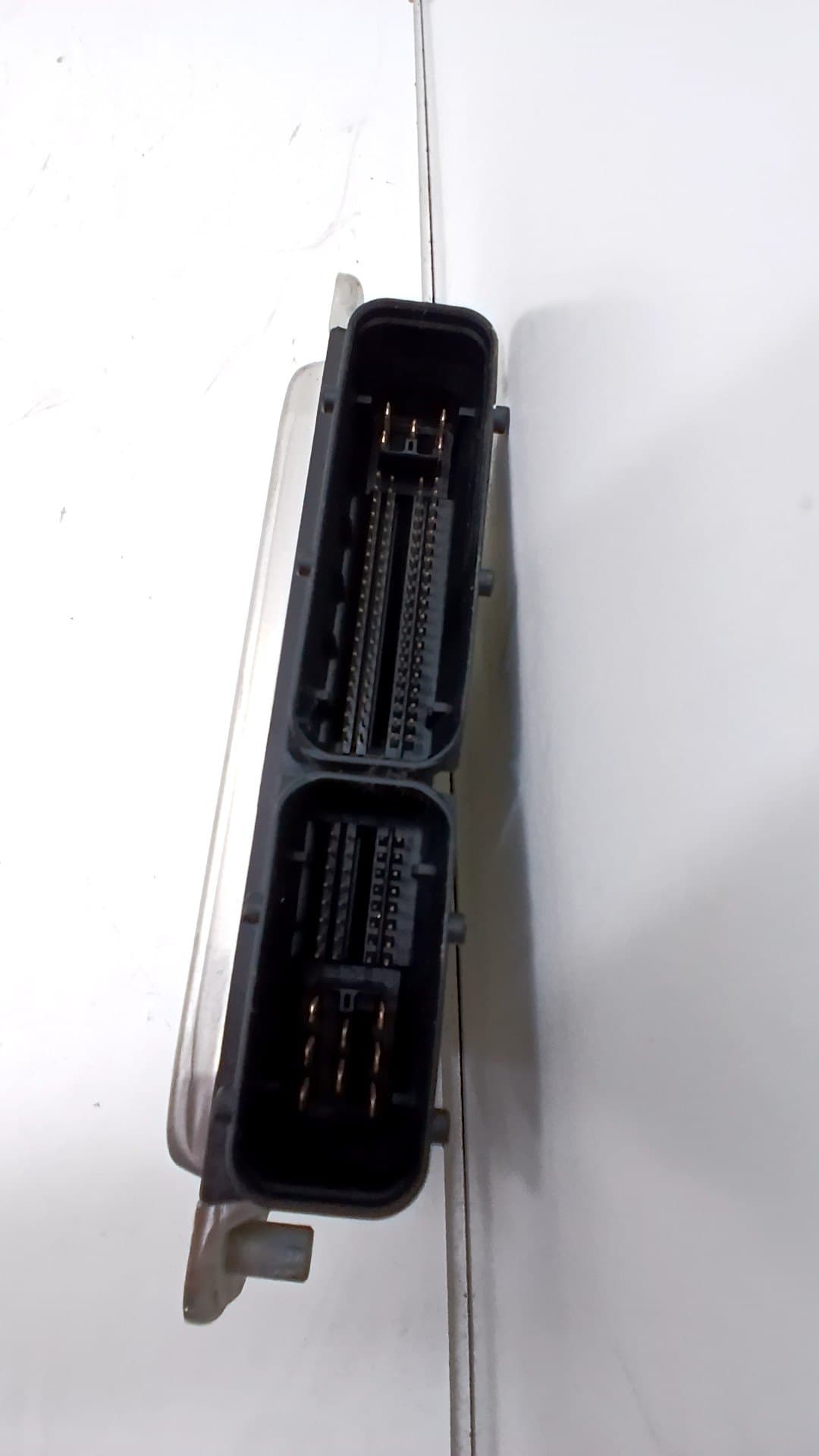 Centralita motor uce AUDI A4 BERLINA (8E) 2