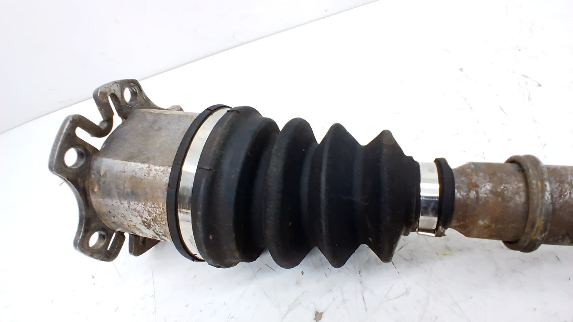 Transmision delantera izquierda AUDI A4 BERLINA (8E) 2