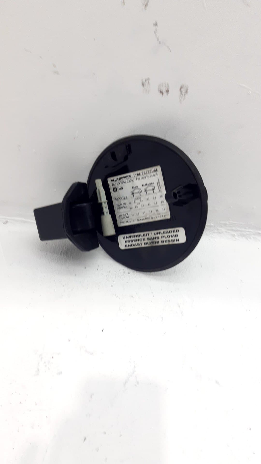 Tapa exterior combustible OPEL ASTRA H TWINTOP (A04) 2