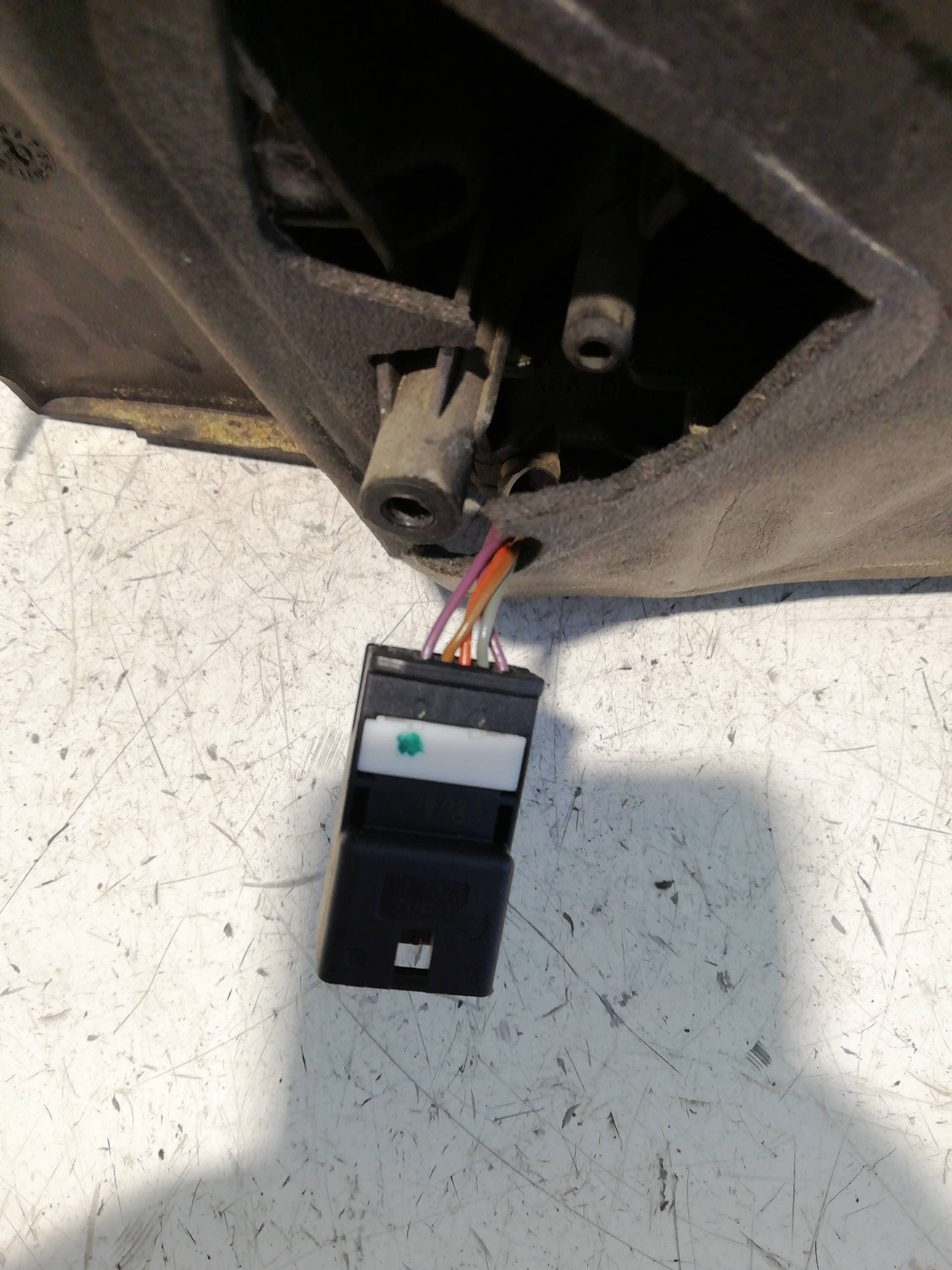 Retrovisor izquierdo RENAULT CLIO III 3
