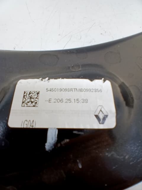 Brazo suspension inferior delantero izquierdo DACIA SANDERO 3