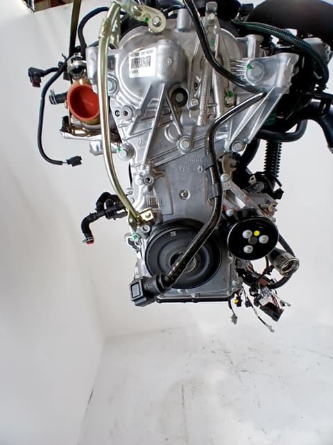 Motor completo DACIA SANDERO 5