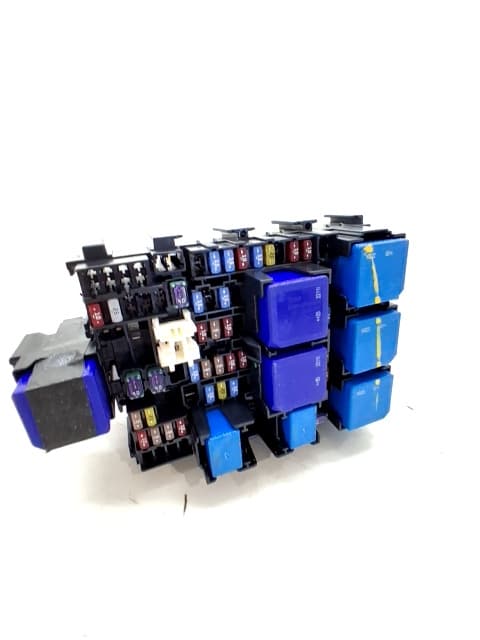 Caja reles / fusibles DACIA SANDERO