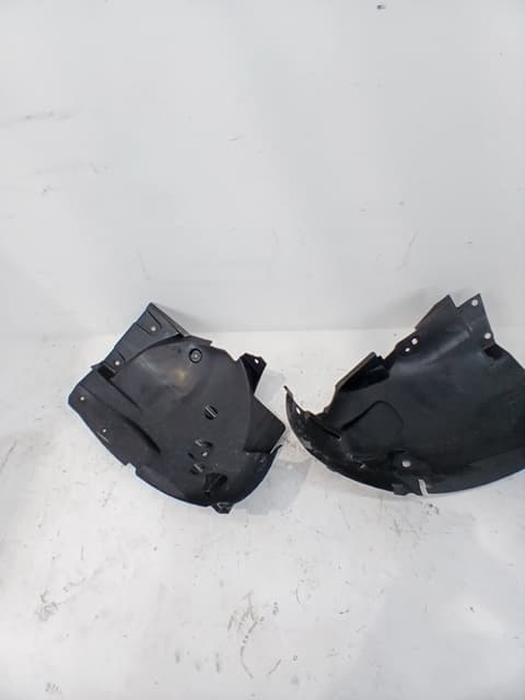 Paso rueda delantero izquierdo DACIA SANDERO