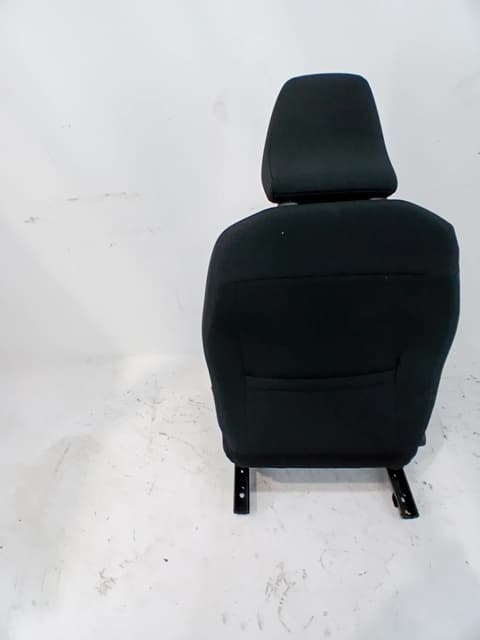 Asiento delantero derecho DACIA SANDERO 5