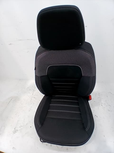 Asiento delantero derecho DACIA SANDERO