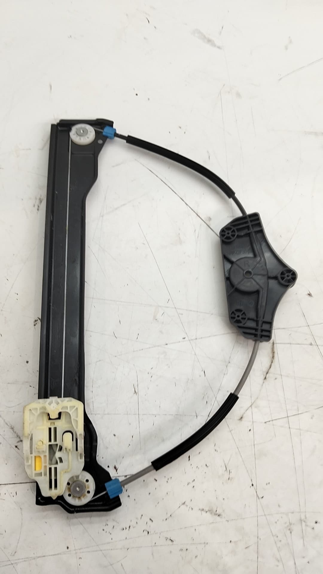 Elevalunas trasero derecho MG 4
