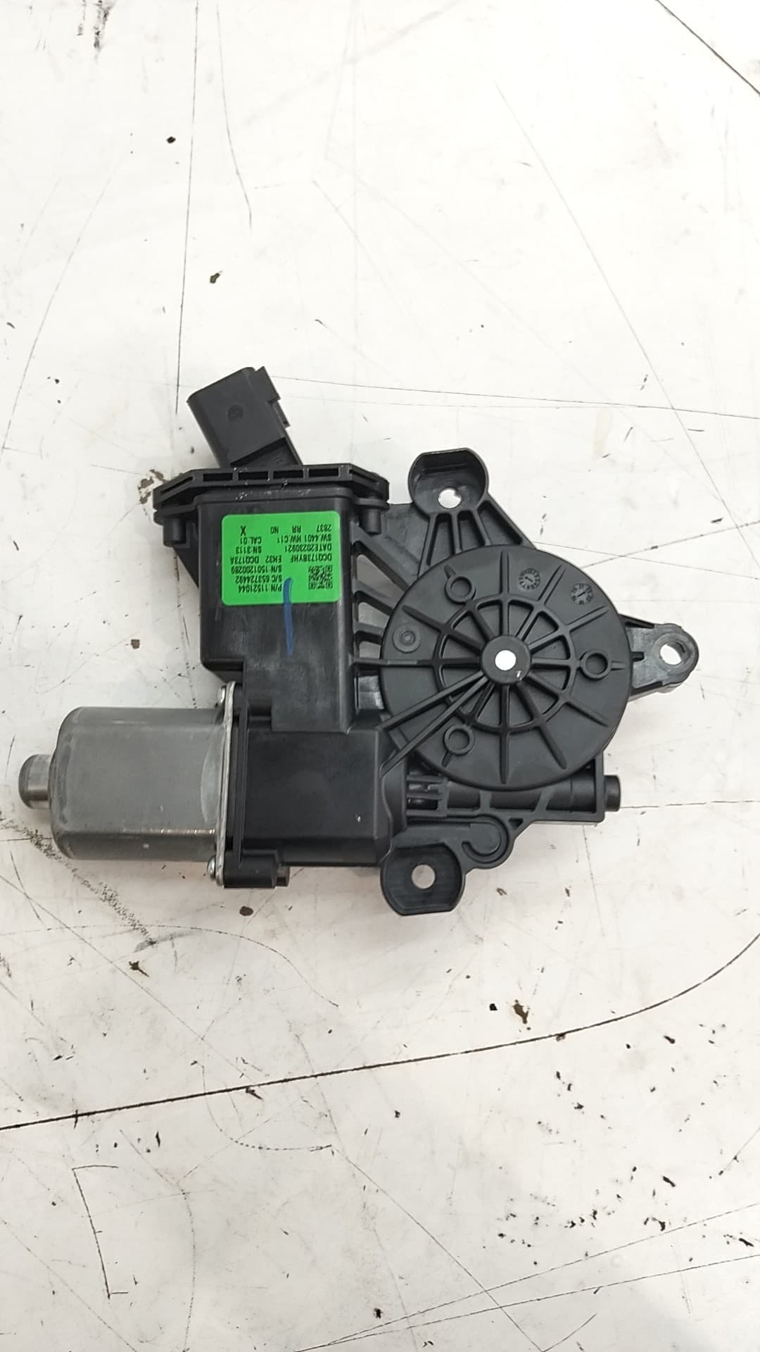 Motor elevalunas trasero derecho MG 4