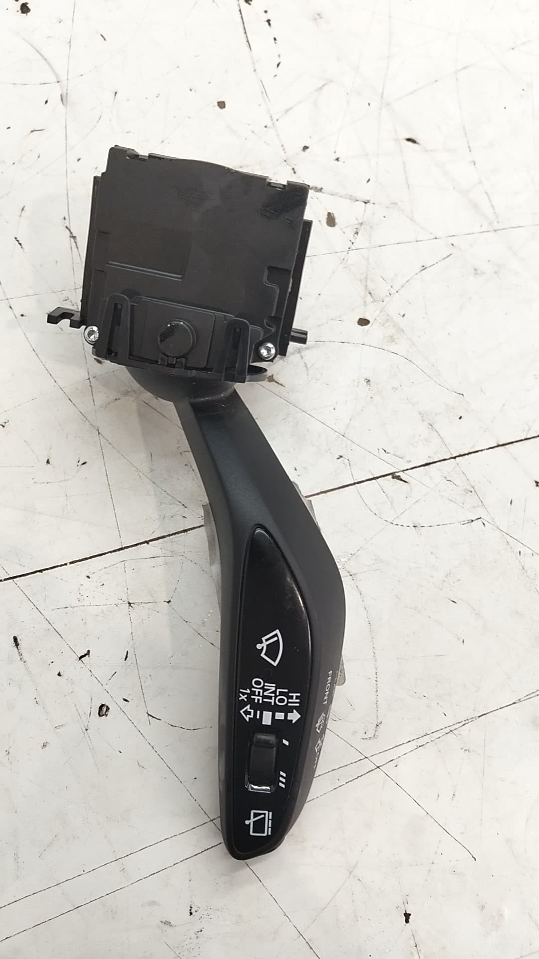 Mando limpia MG 4