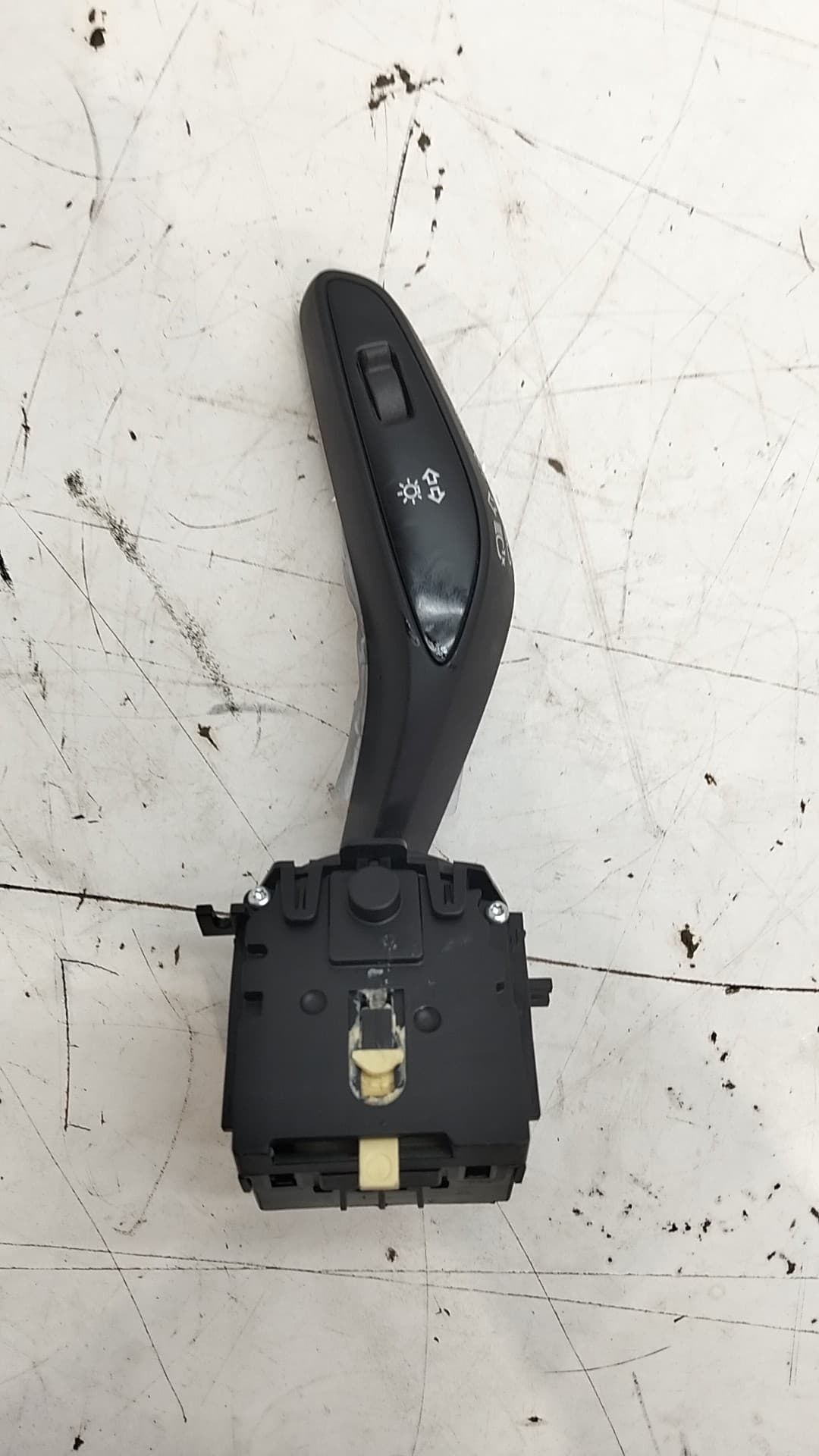 Mando luces MG 4