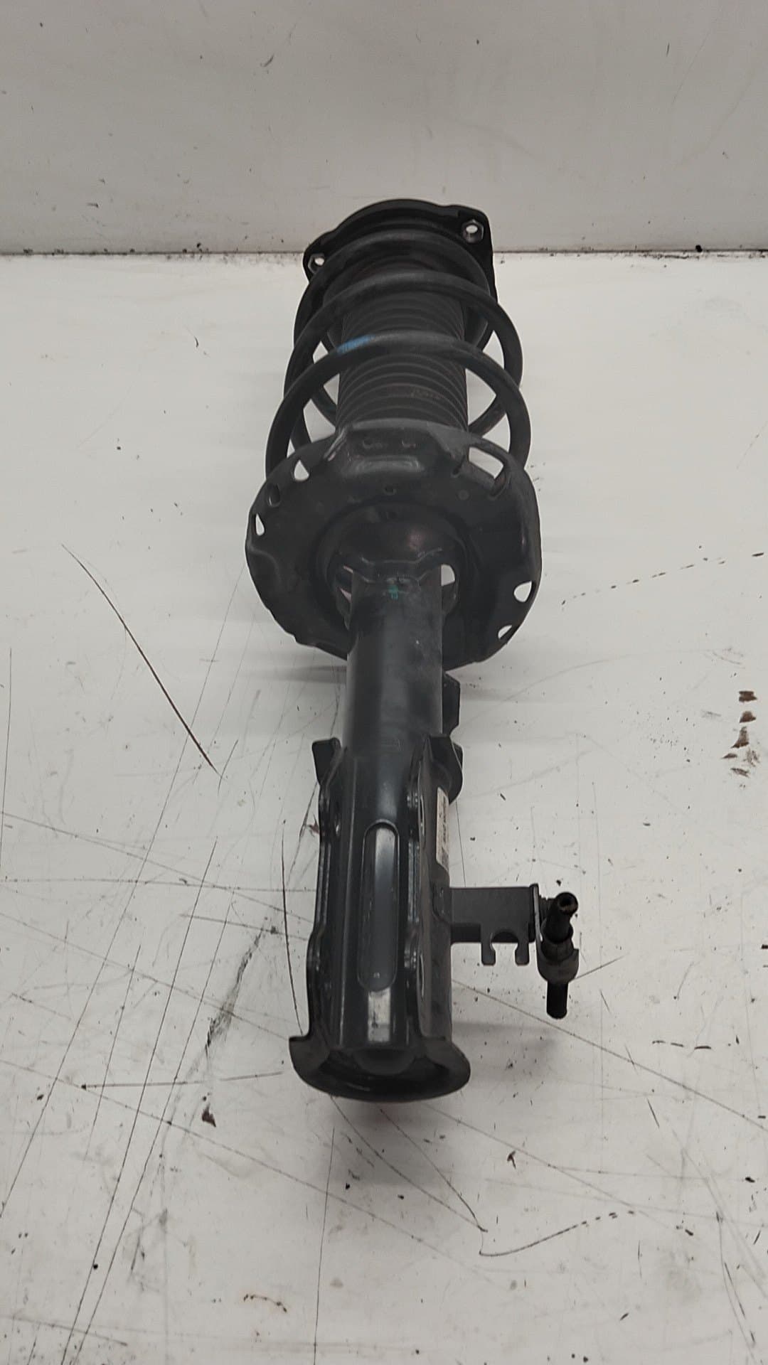 Amortiguador delantero izquierdo MG 4