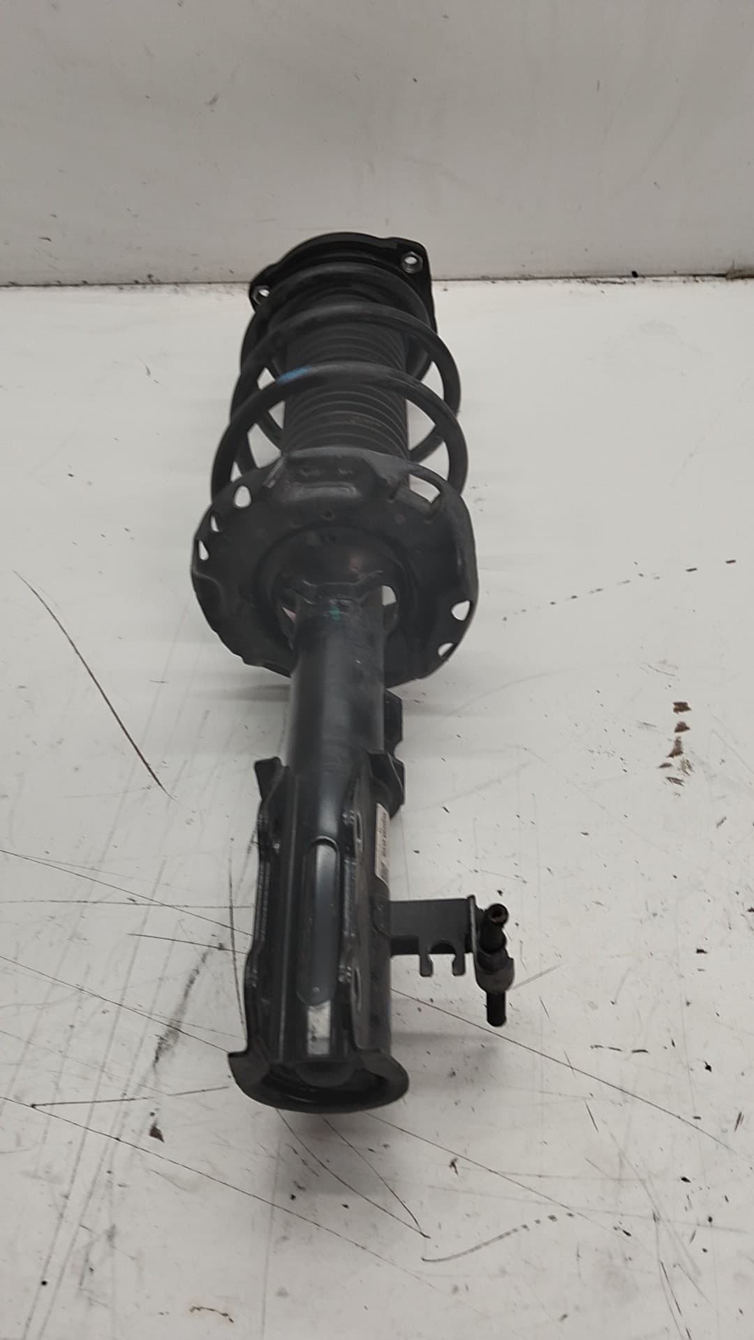Amortiguador delantero izquierdo MG 4 3