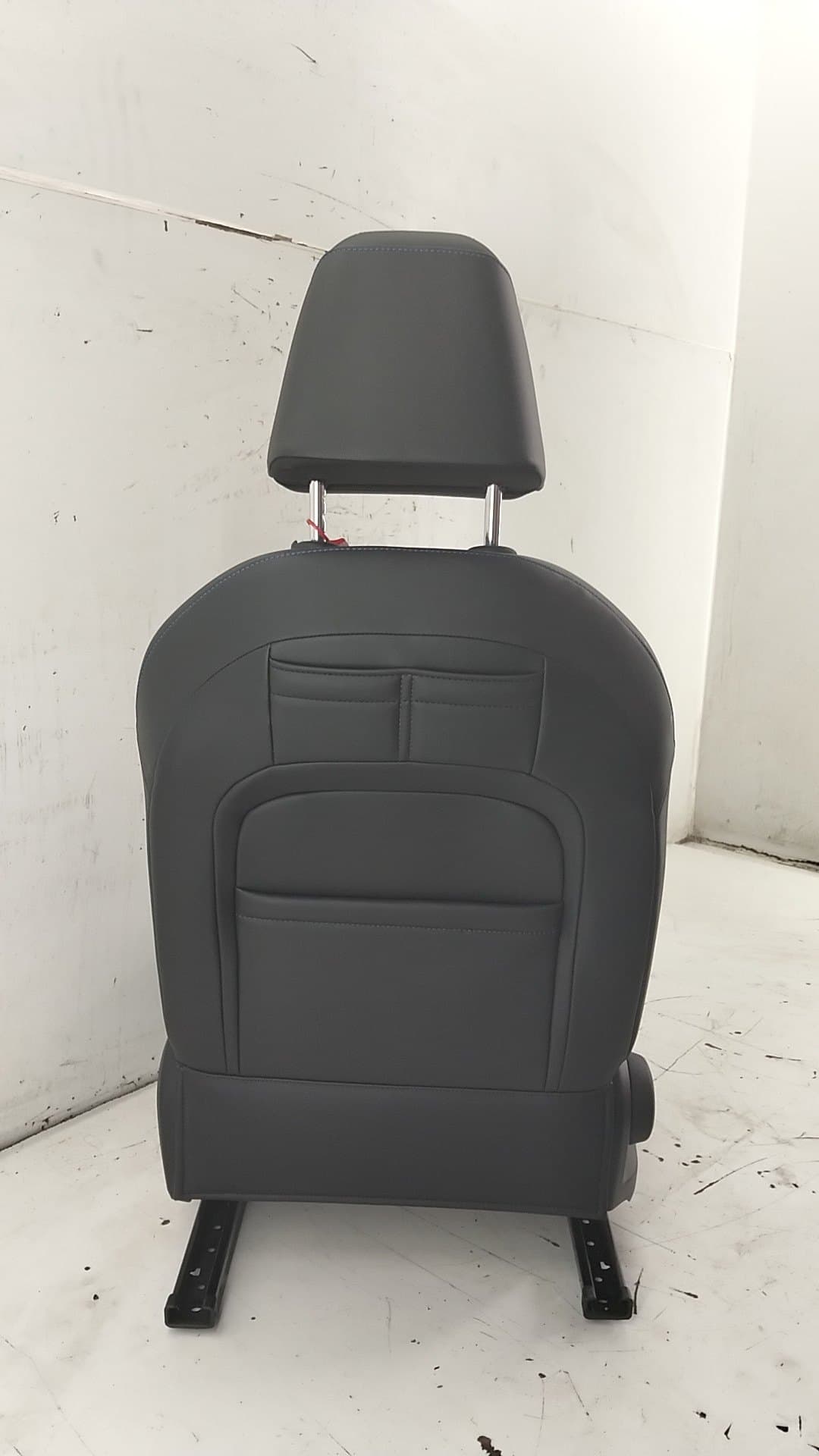 Asiento delantero derecho MG 4 2