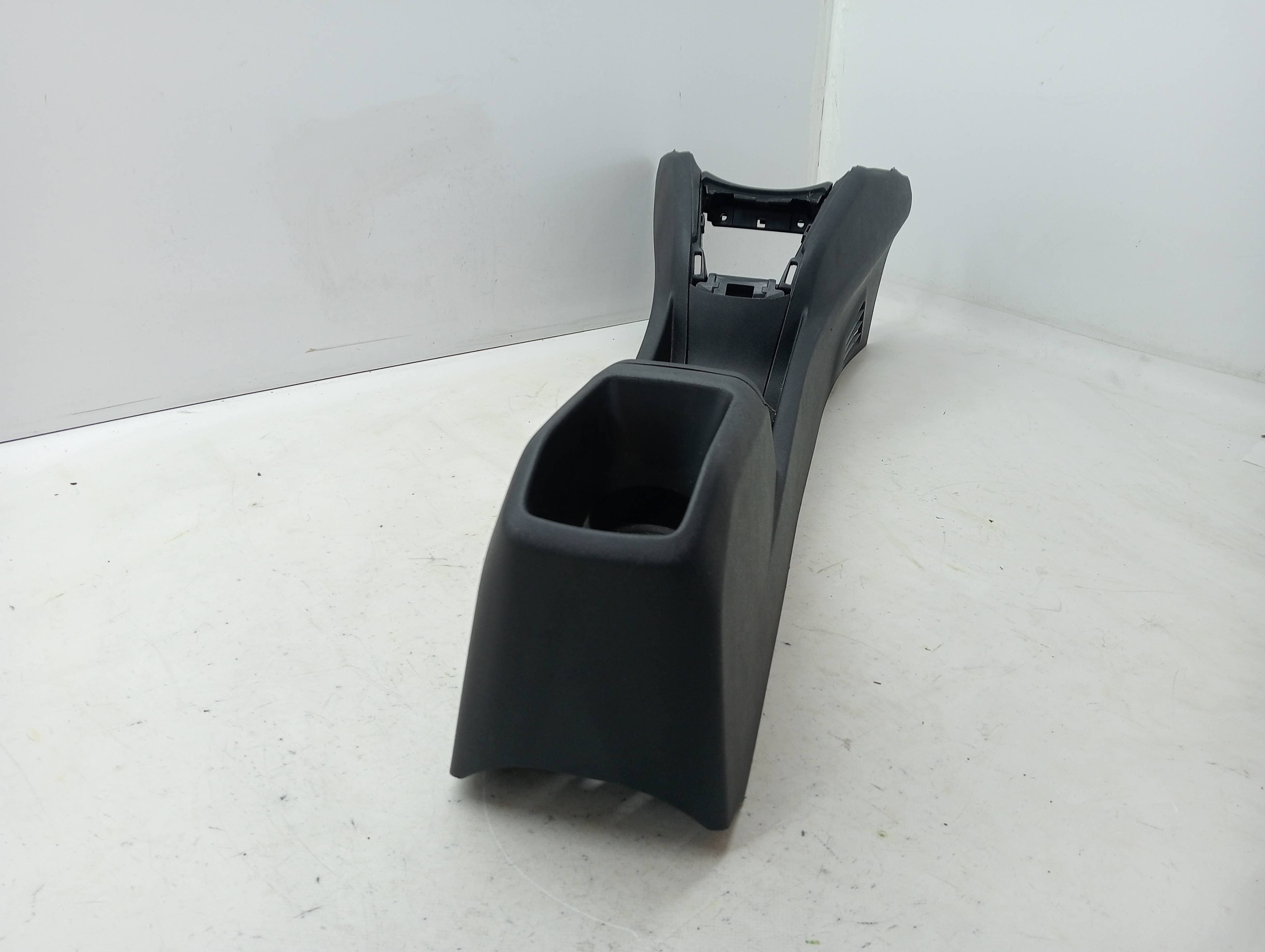 Consola central PEUGEOT 208 2