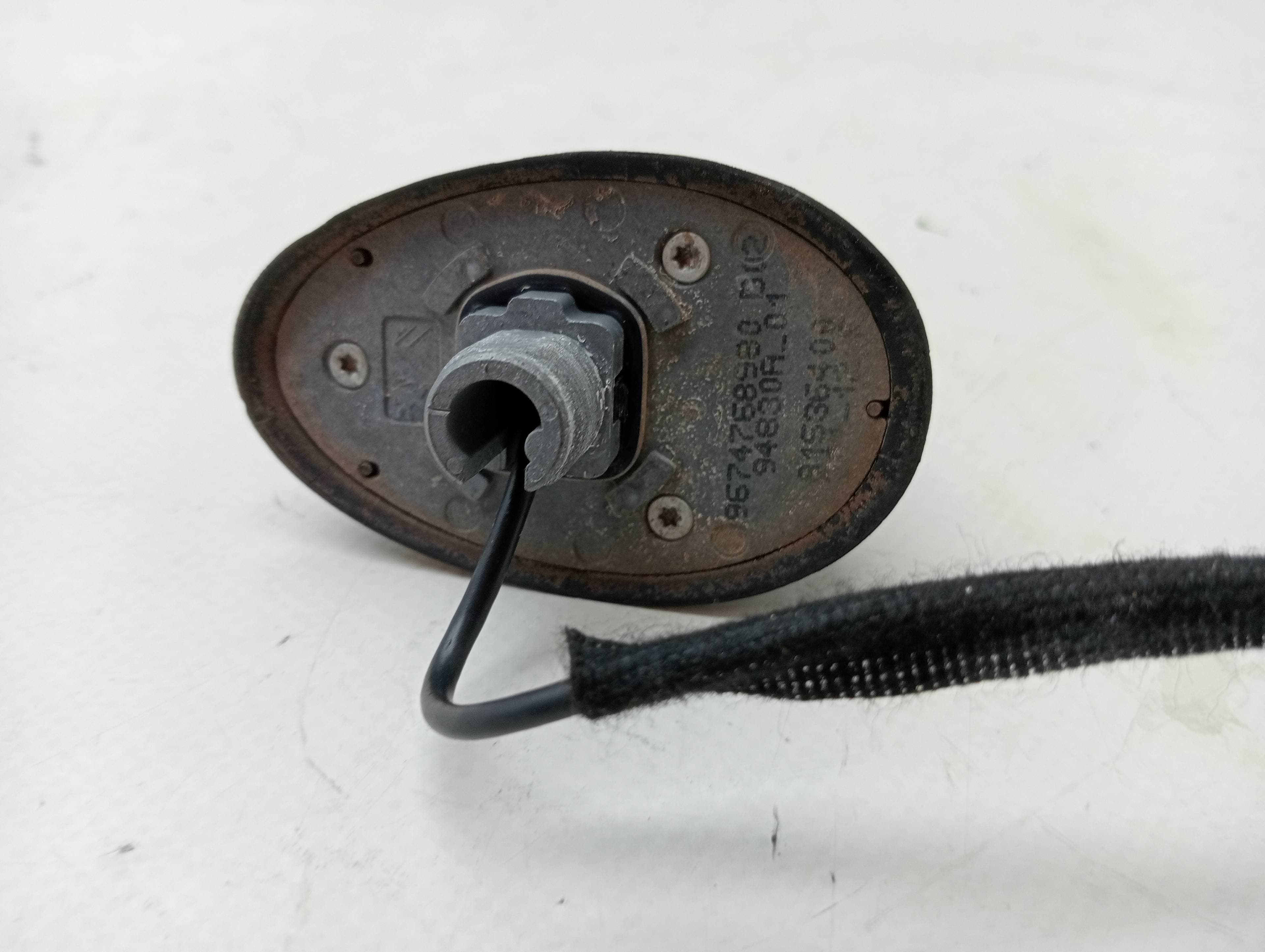Base de antena PEUGEOT 208 3