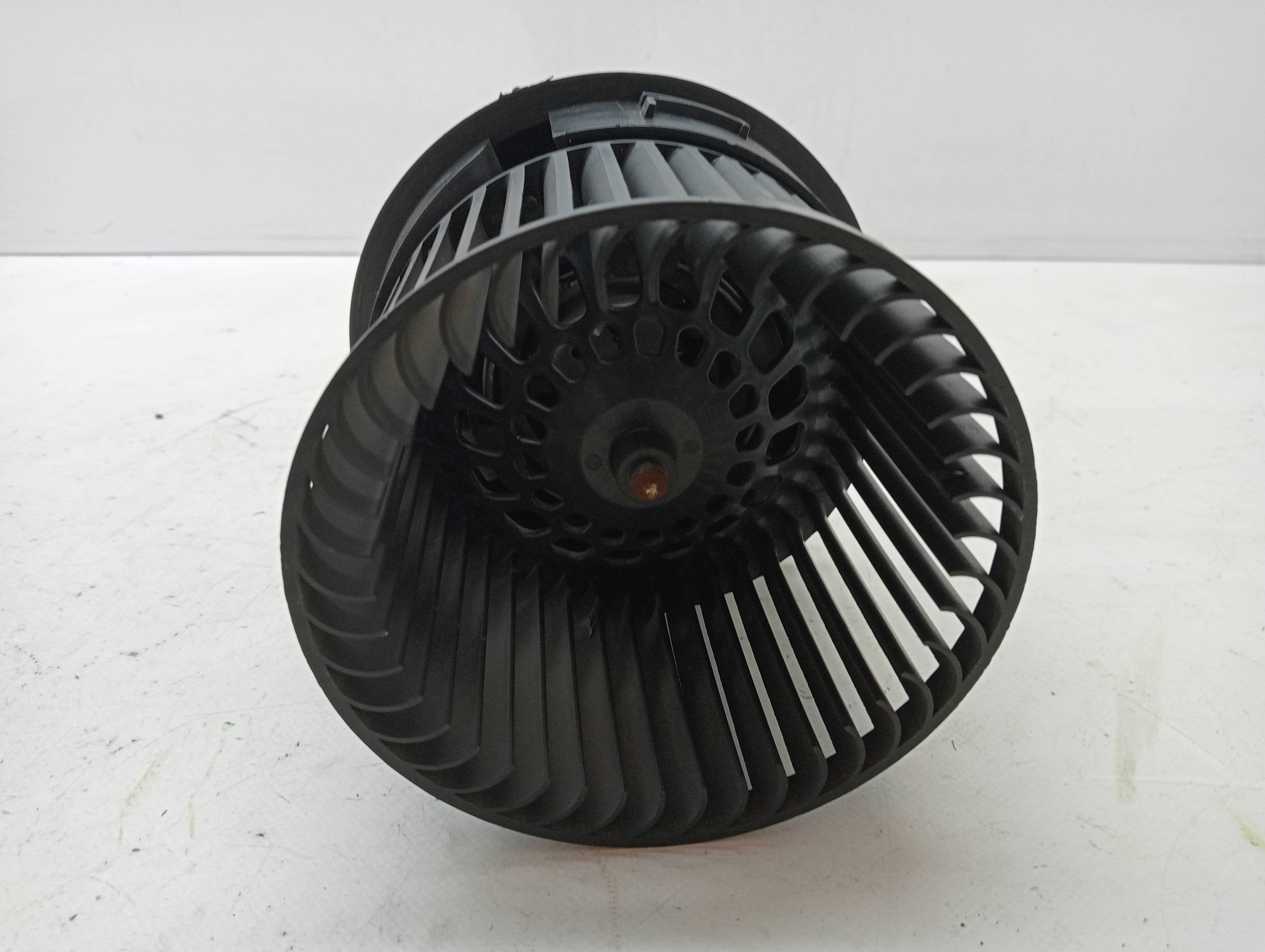 Motor calefaccion PEUGEOT 208 2