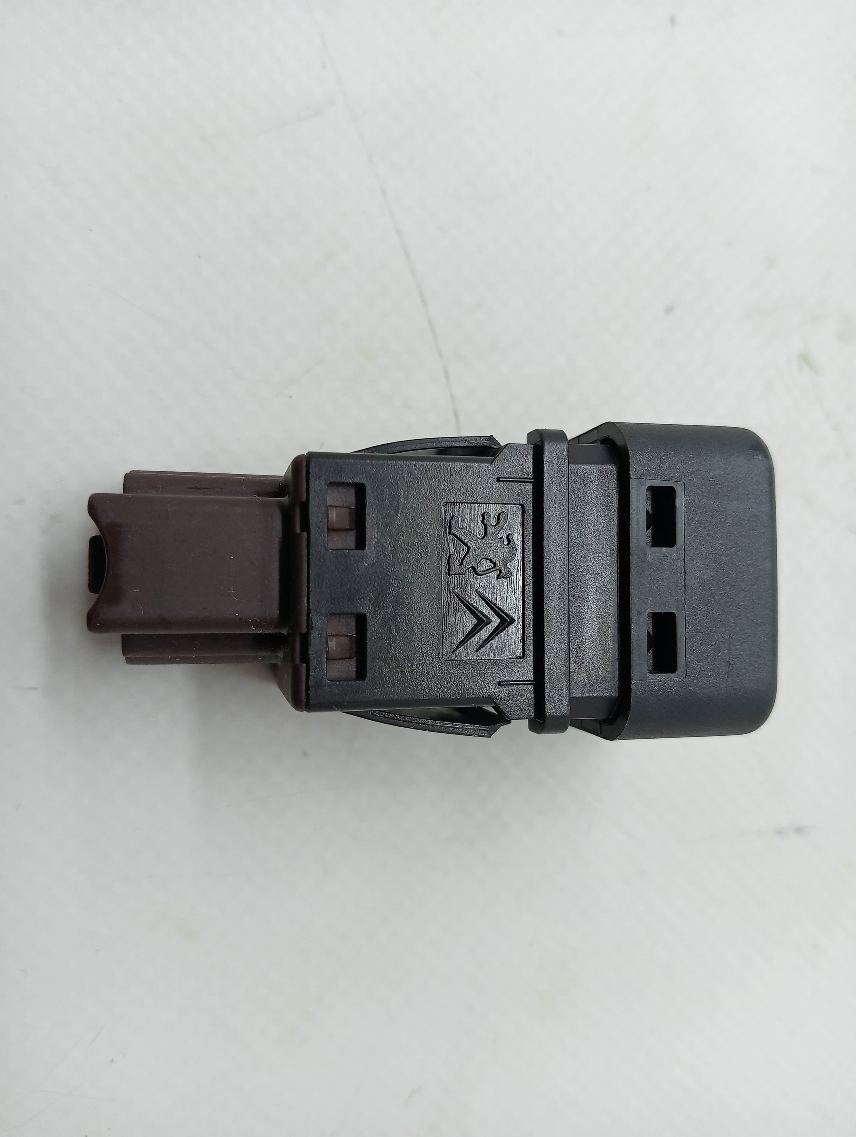 Sensor PEUGEOT 208 4