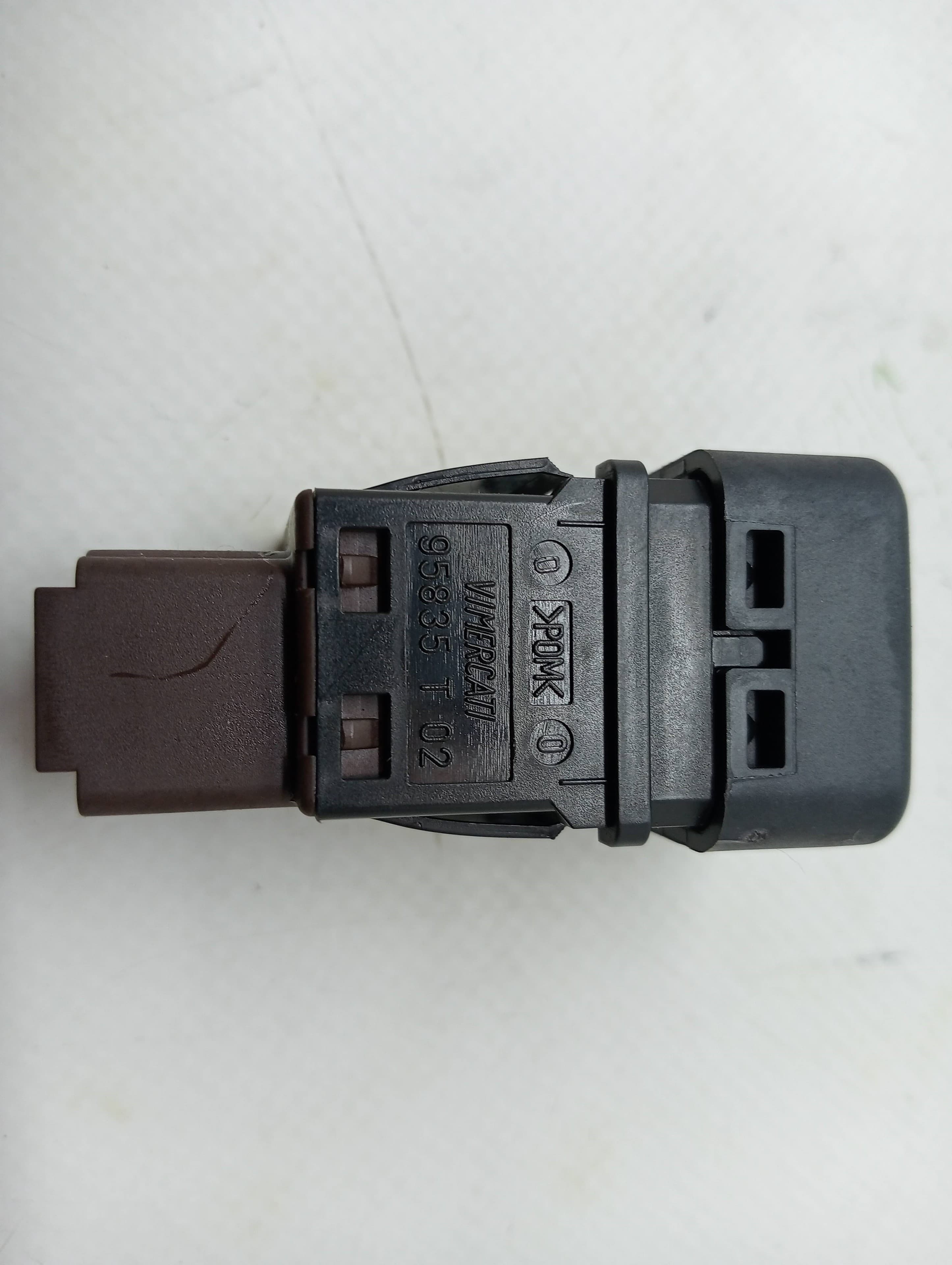 Sensor PEUGEOT 208 3