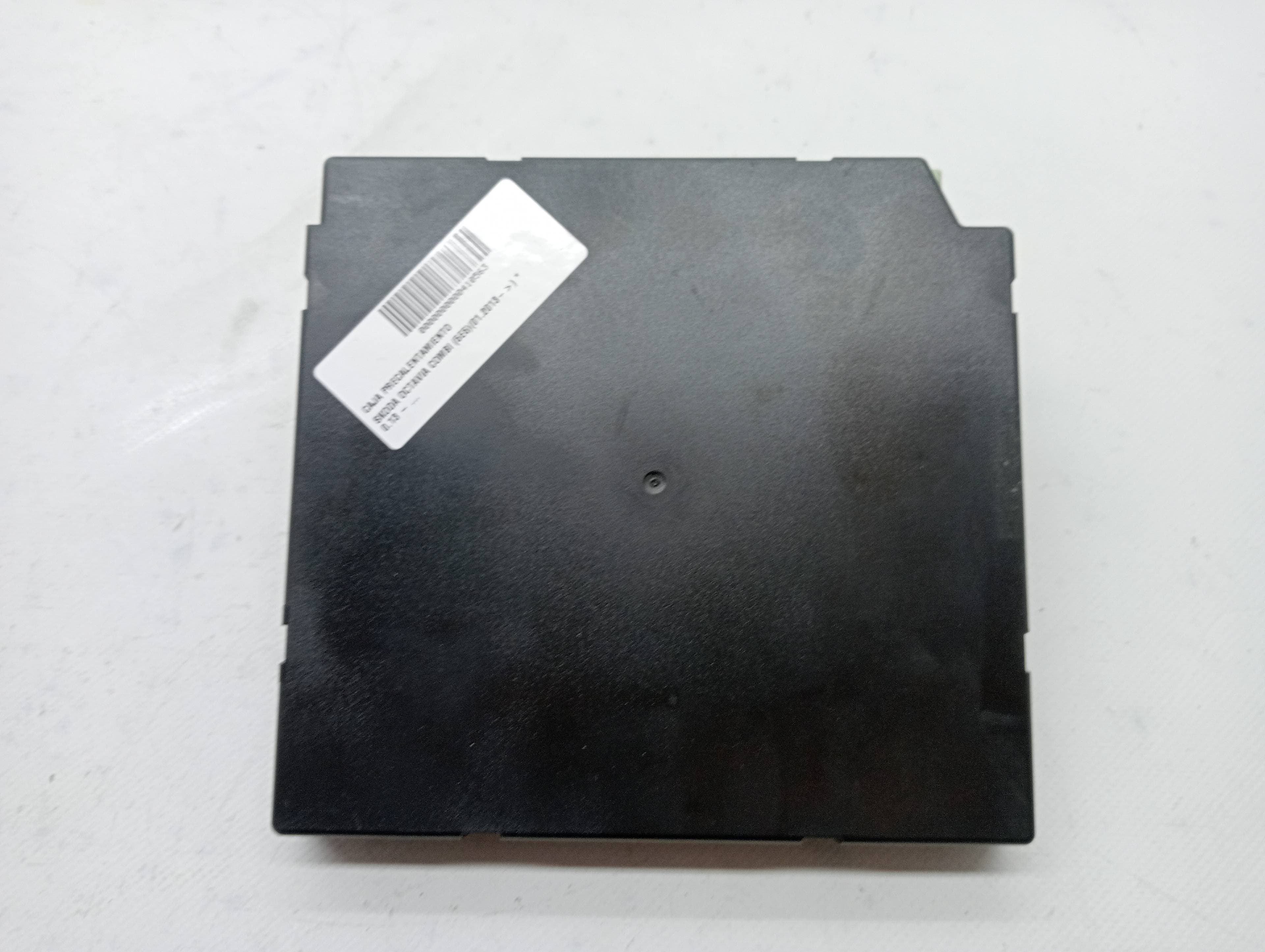 Caja precalentamiento SKODA OCTAVIA COMBI (5E5) 3