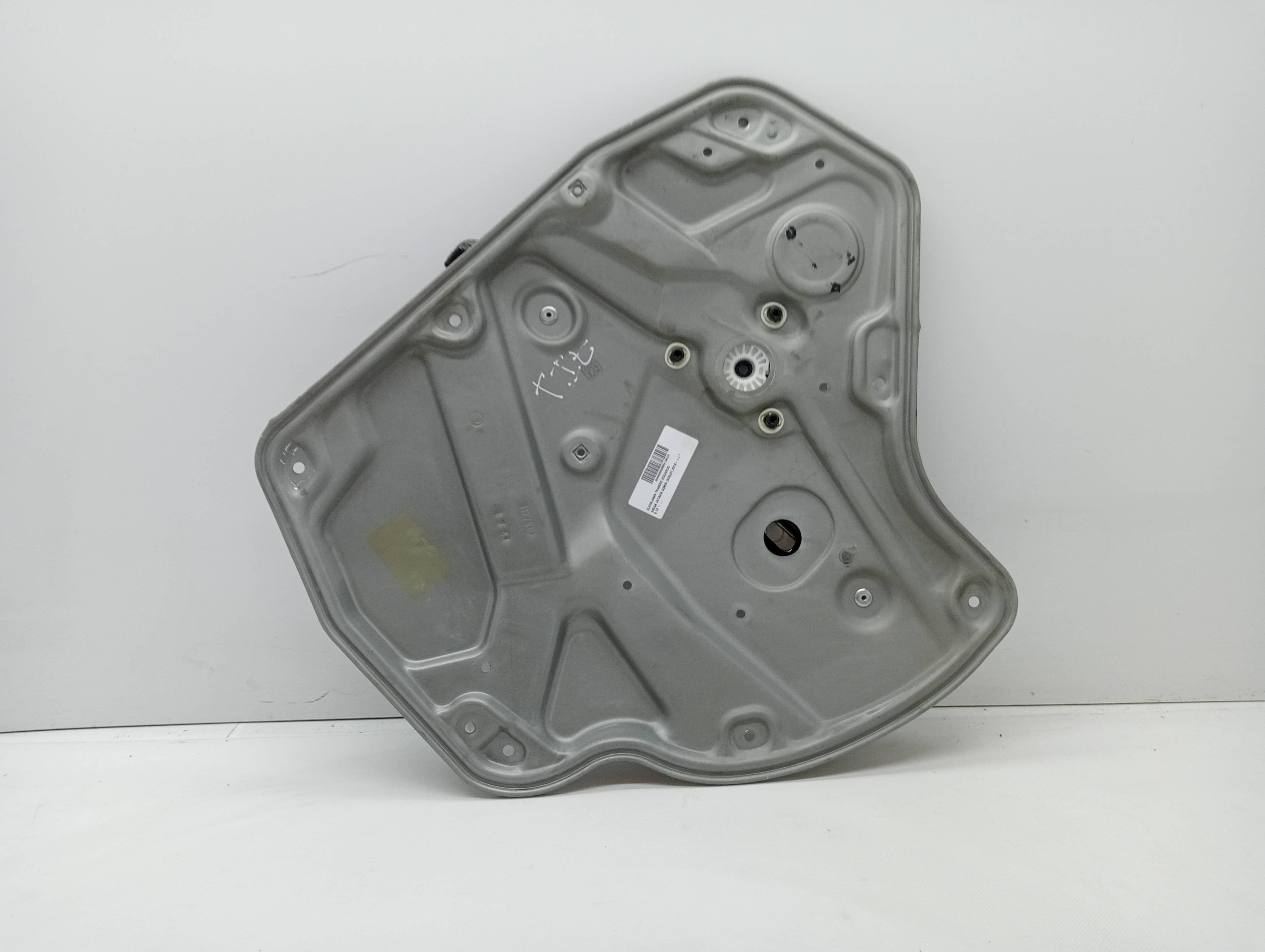 Elevalunas trasero izquierdo SKODA OCTAVIA COMBI (5E5)