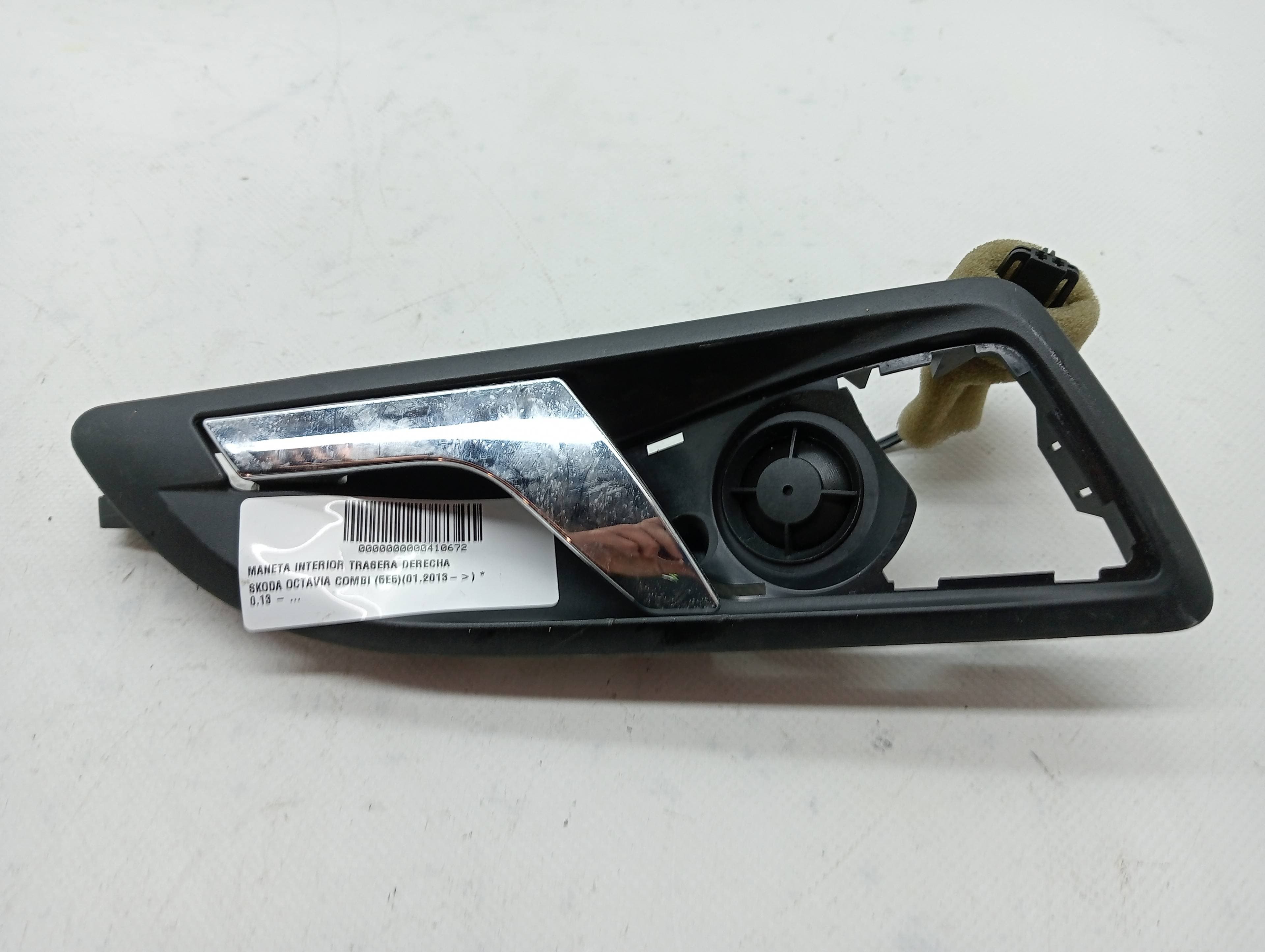 Maneta interior trasera derecha SKODA OCTAVIA COMBI (5E5)
