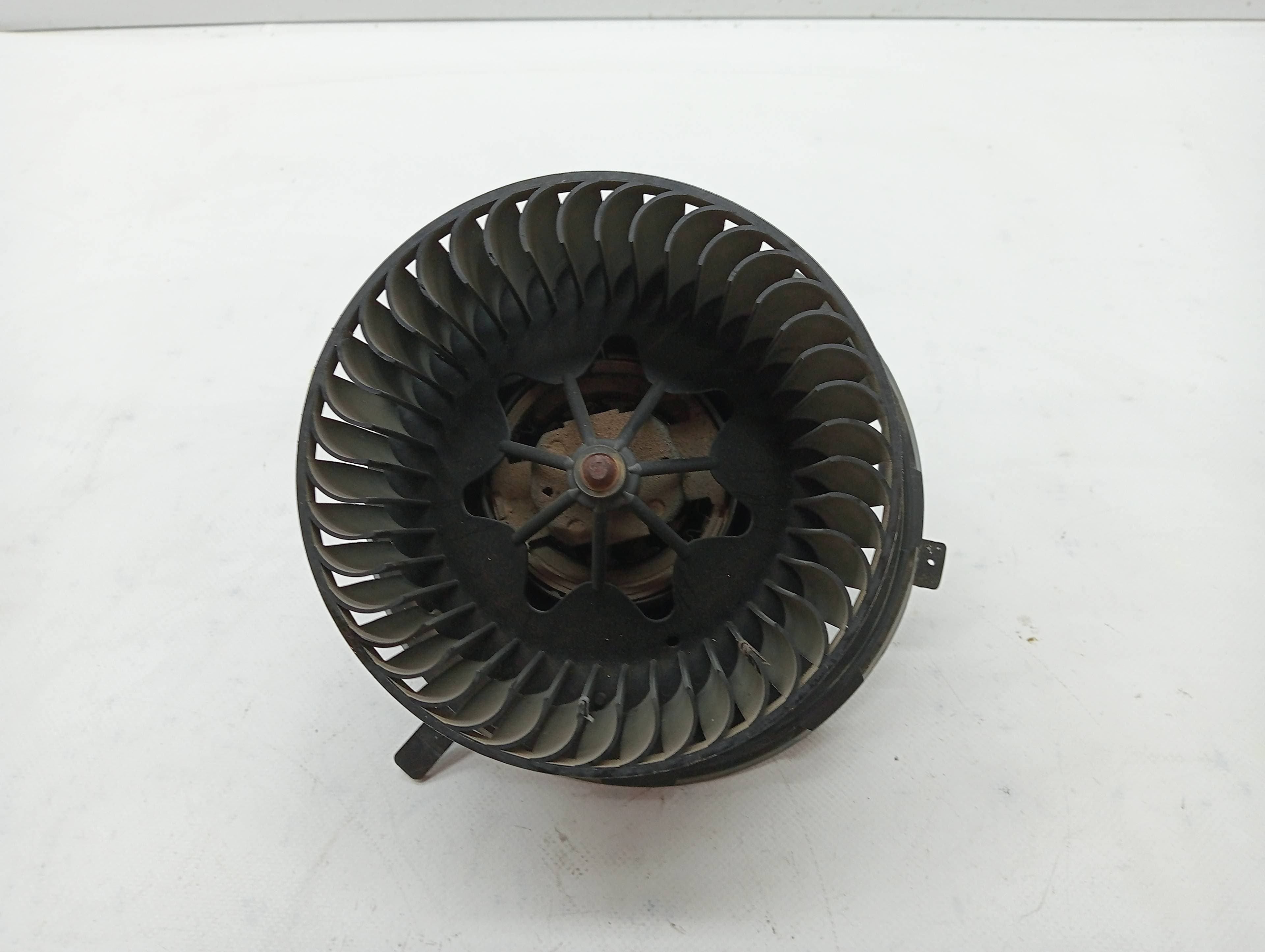 Motor calefaccion SKODA OCTAVIA COMBI (5E5) 3