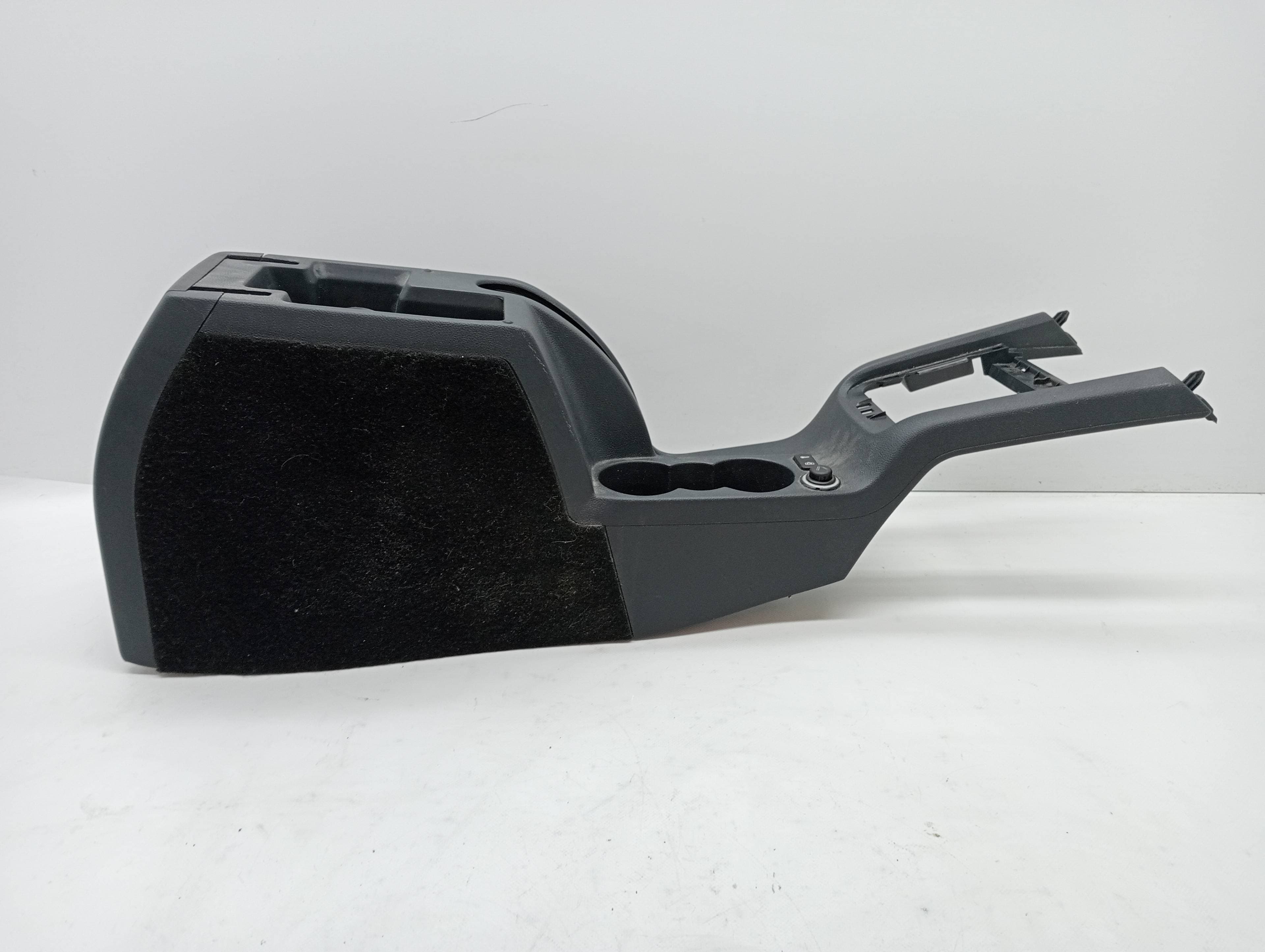 Consola central SKODA OCTAVIA COMBI (5E5)
