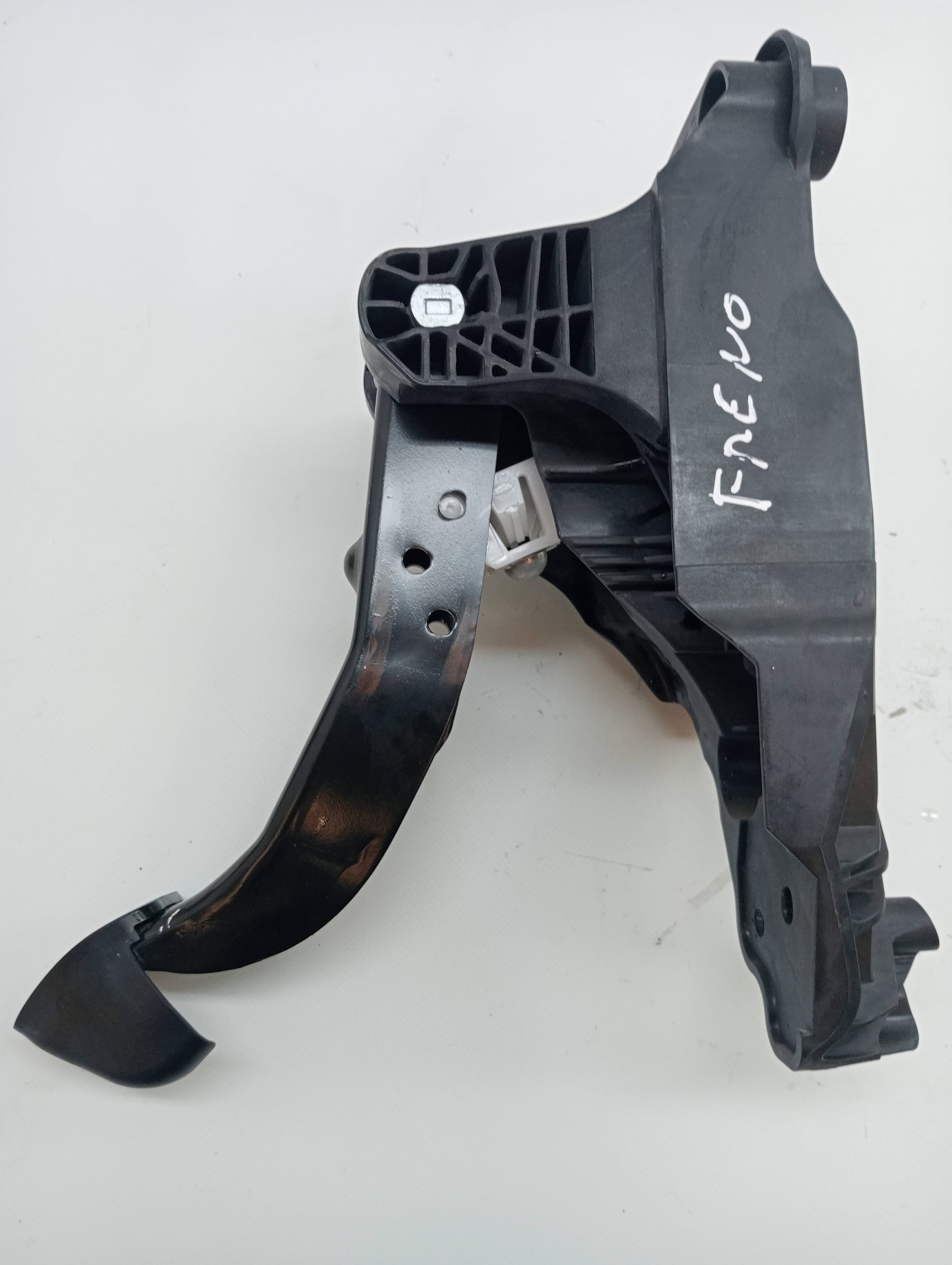 Pedal freno SEAT IBIZA SC (6P5) 3