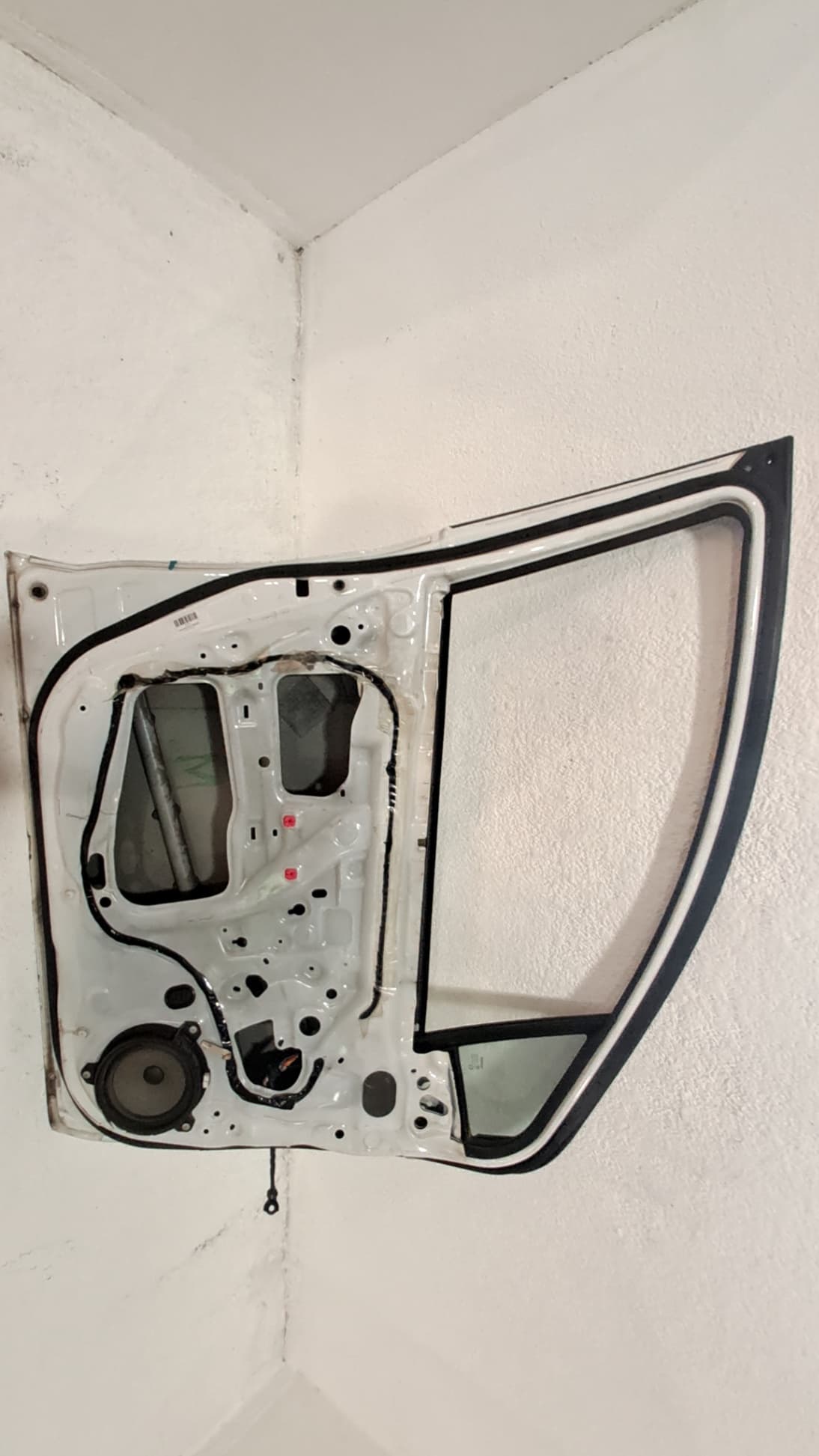Puerta delantera izquierda TOYOTA YARIS 2