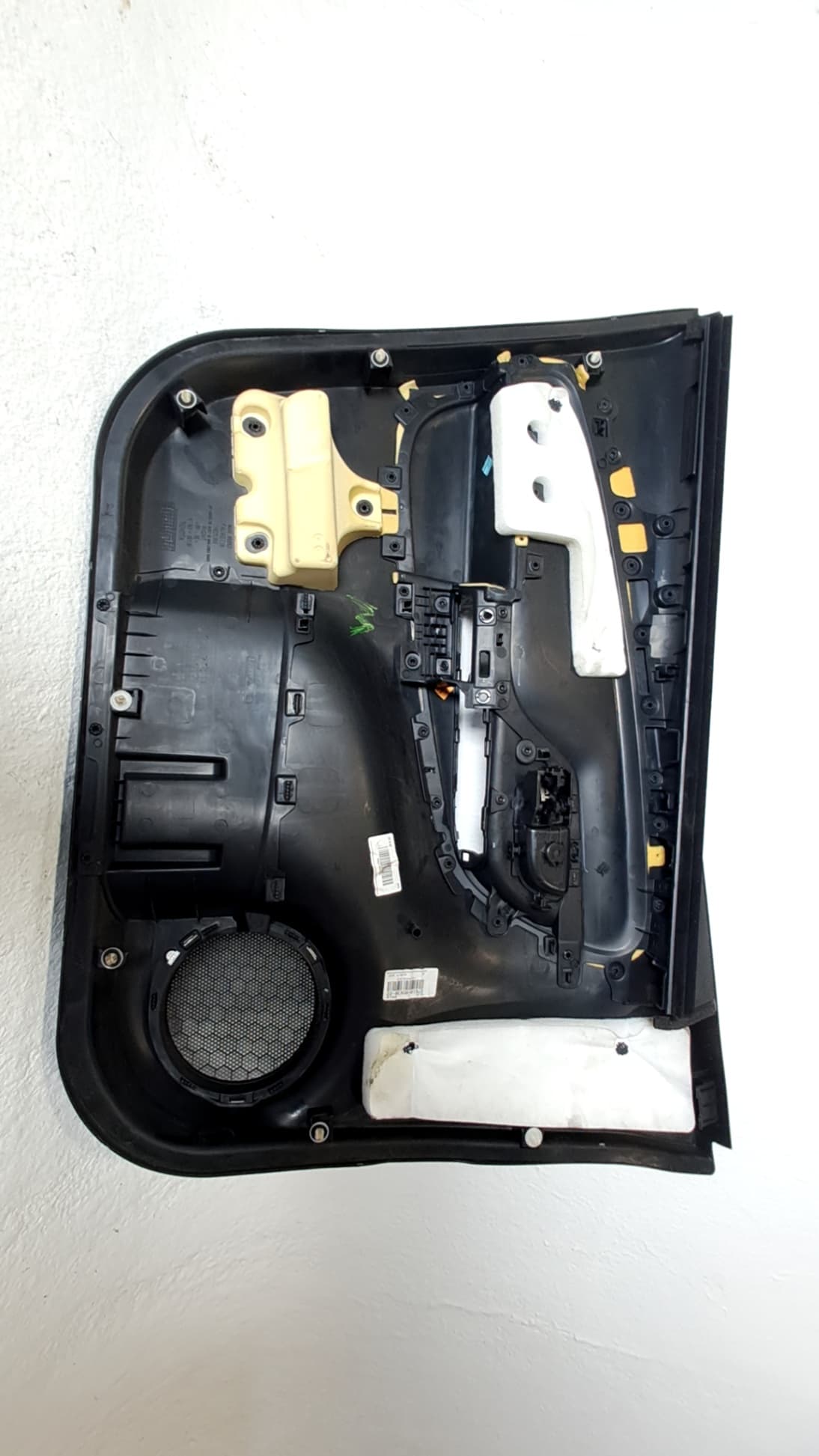 Guarnecido puerta delantera derecha TOYOTA YARIS 3